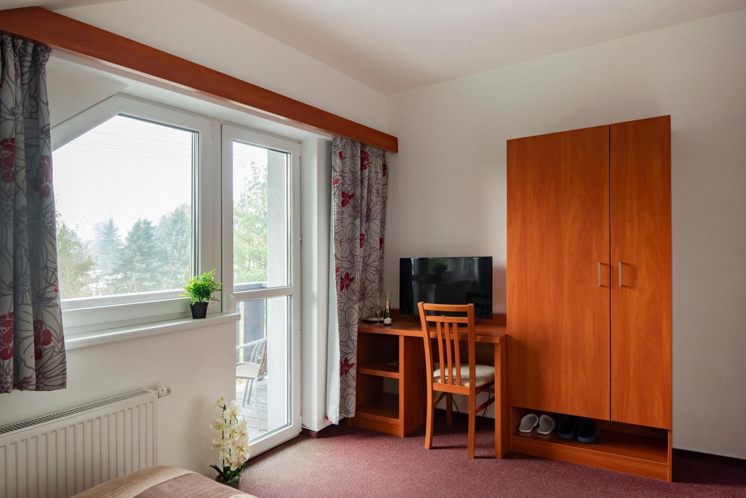 Double Room - Photo 4