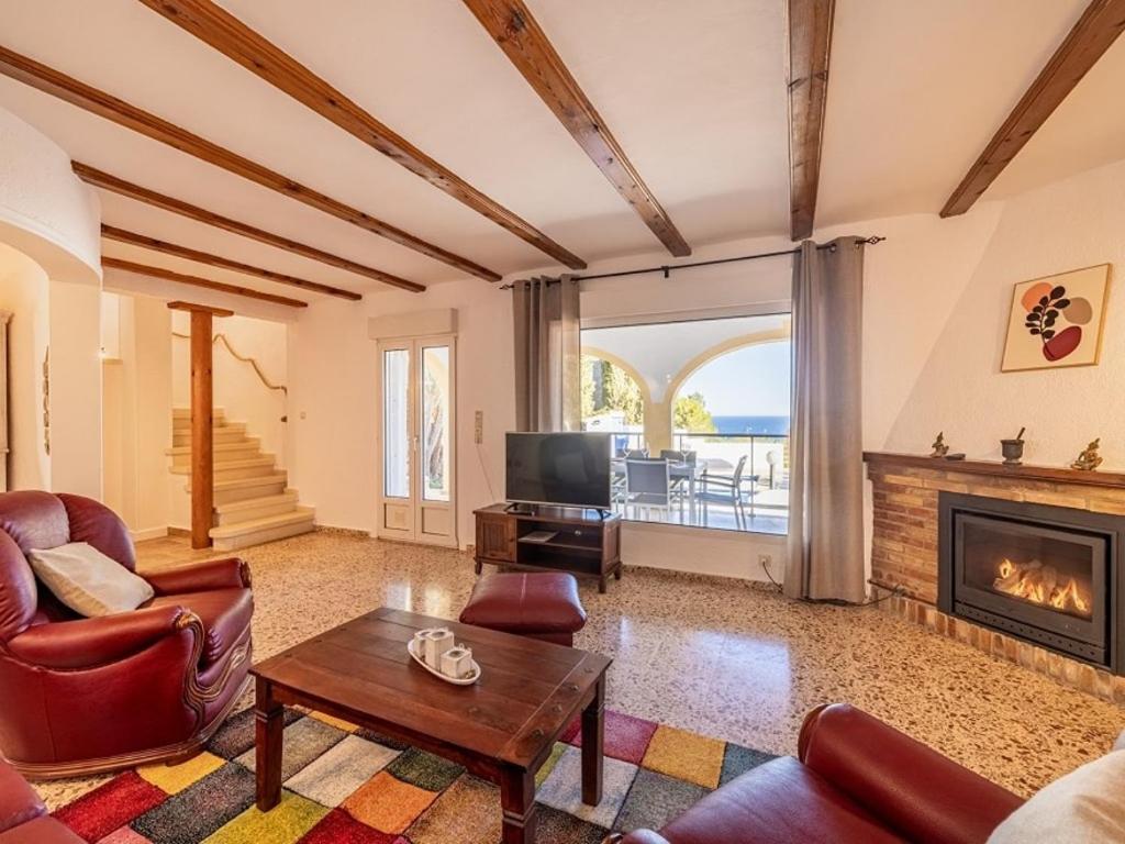 Casa de tres habitaciones
