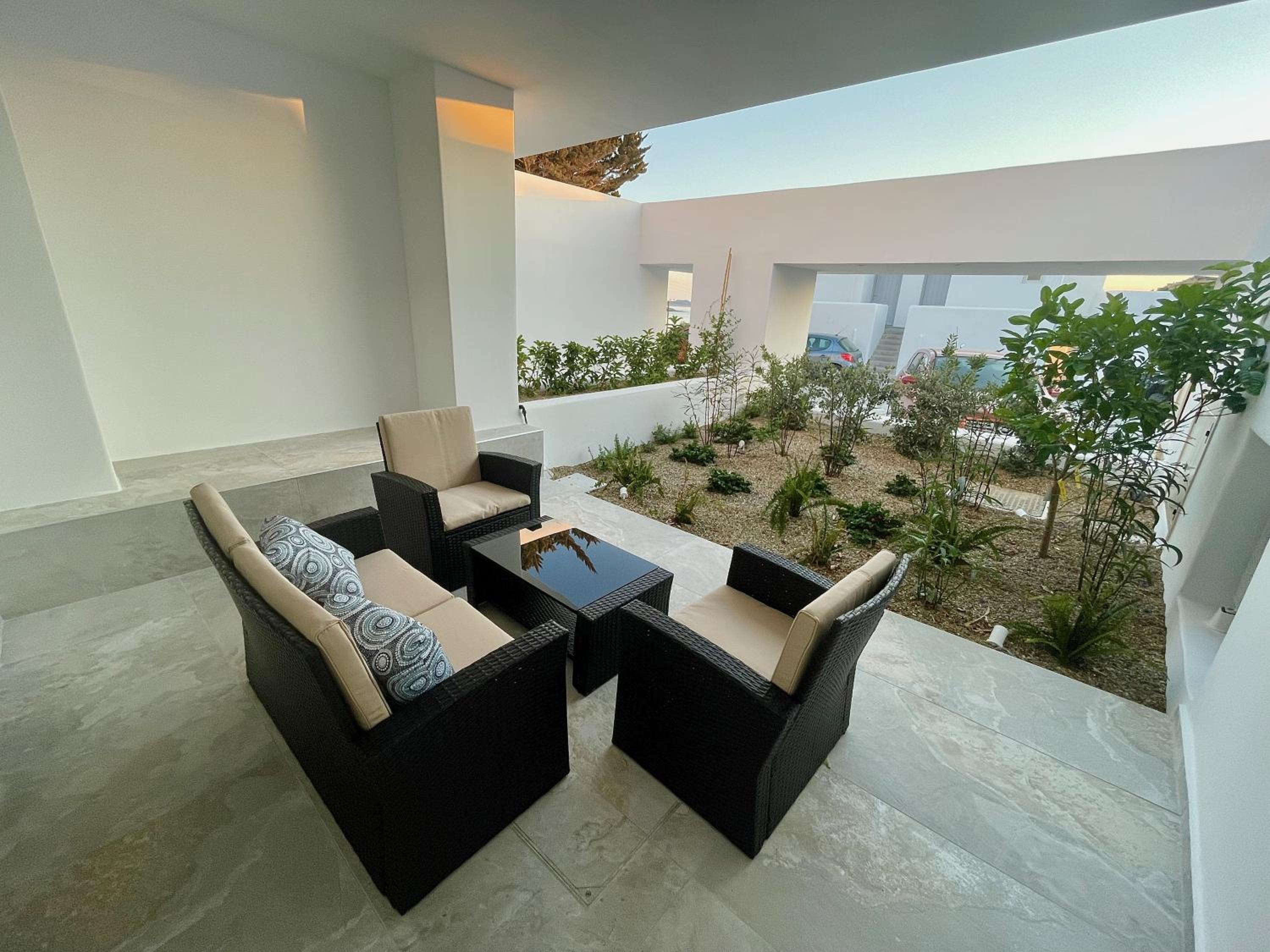 Studio with Garden View photo 2