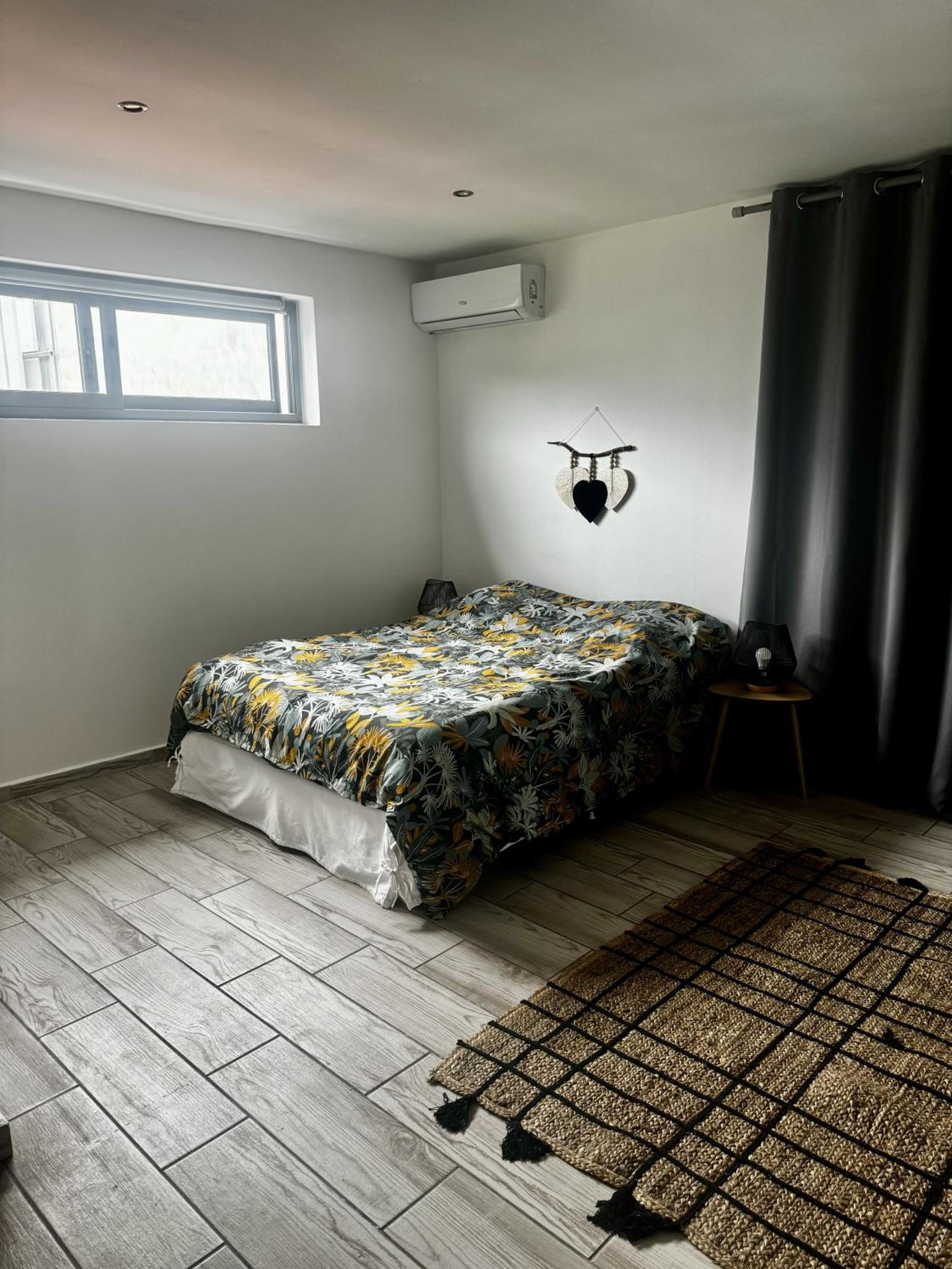 Cozy Caze - Chambre Banane 