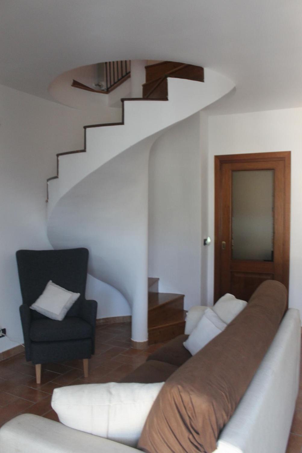 Three-Bedroom Vacation Home  photo 2