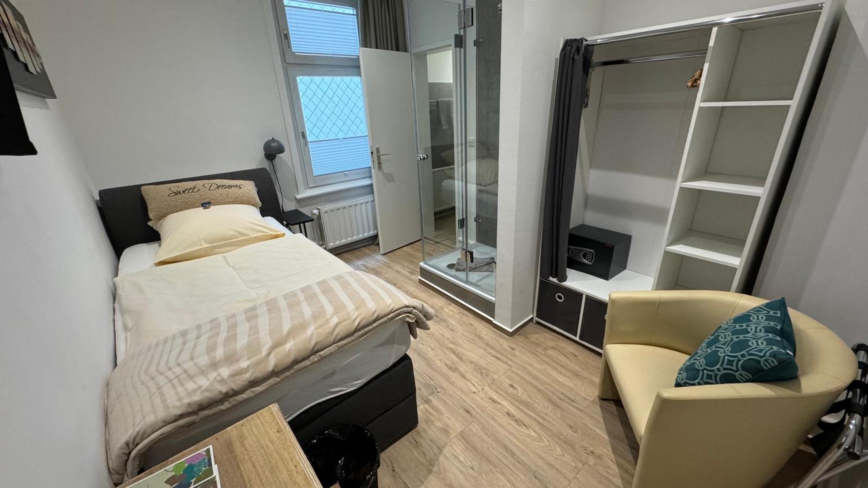 Single Room