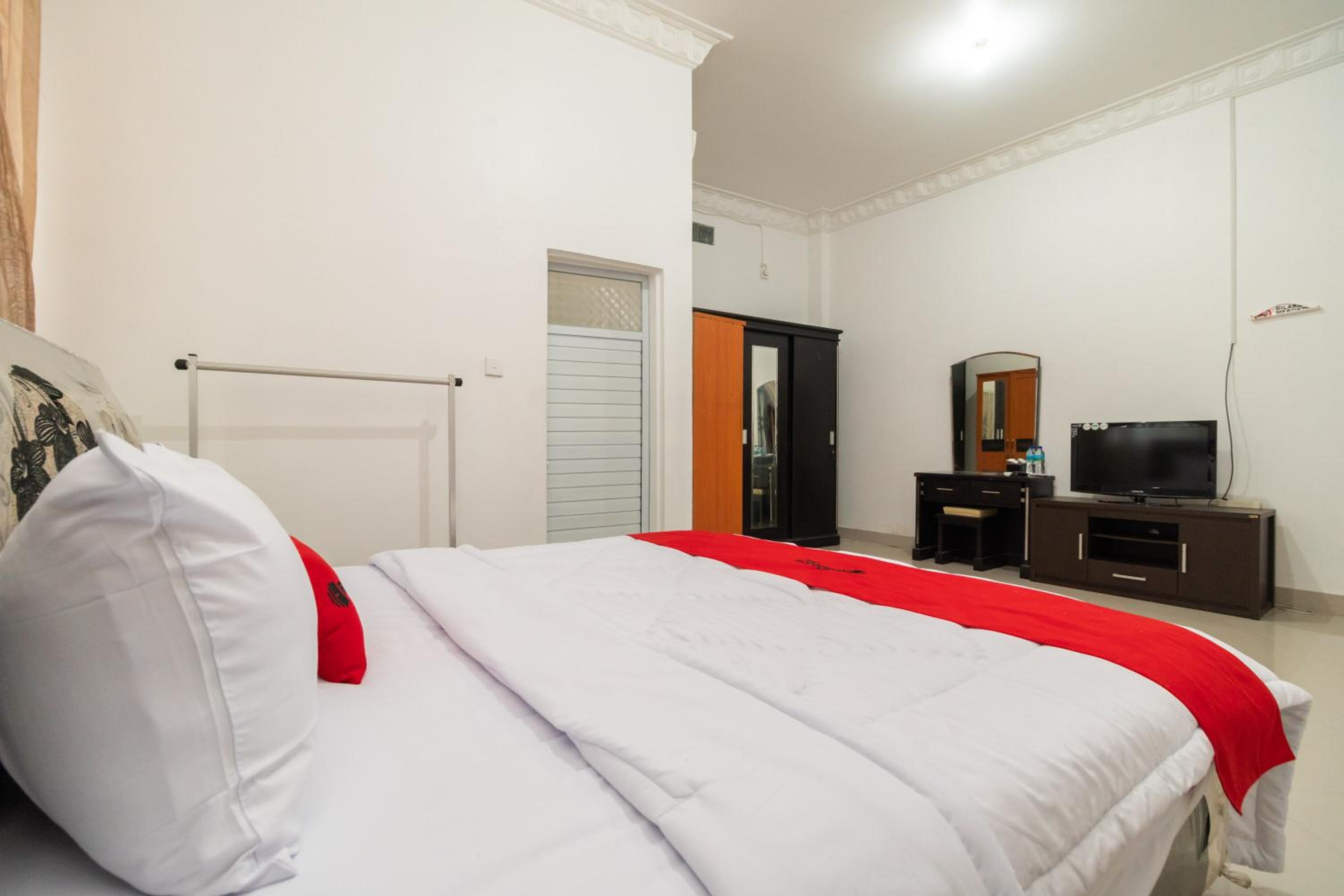 Suite - Photo 6