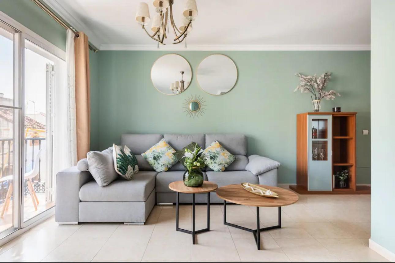 Apartamento de dos habitaciones con vista a la ciudad