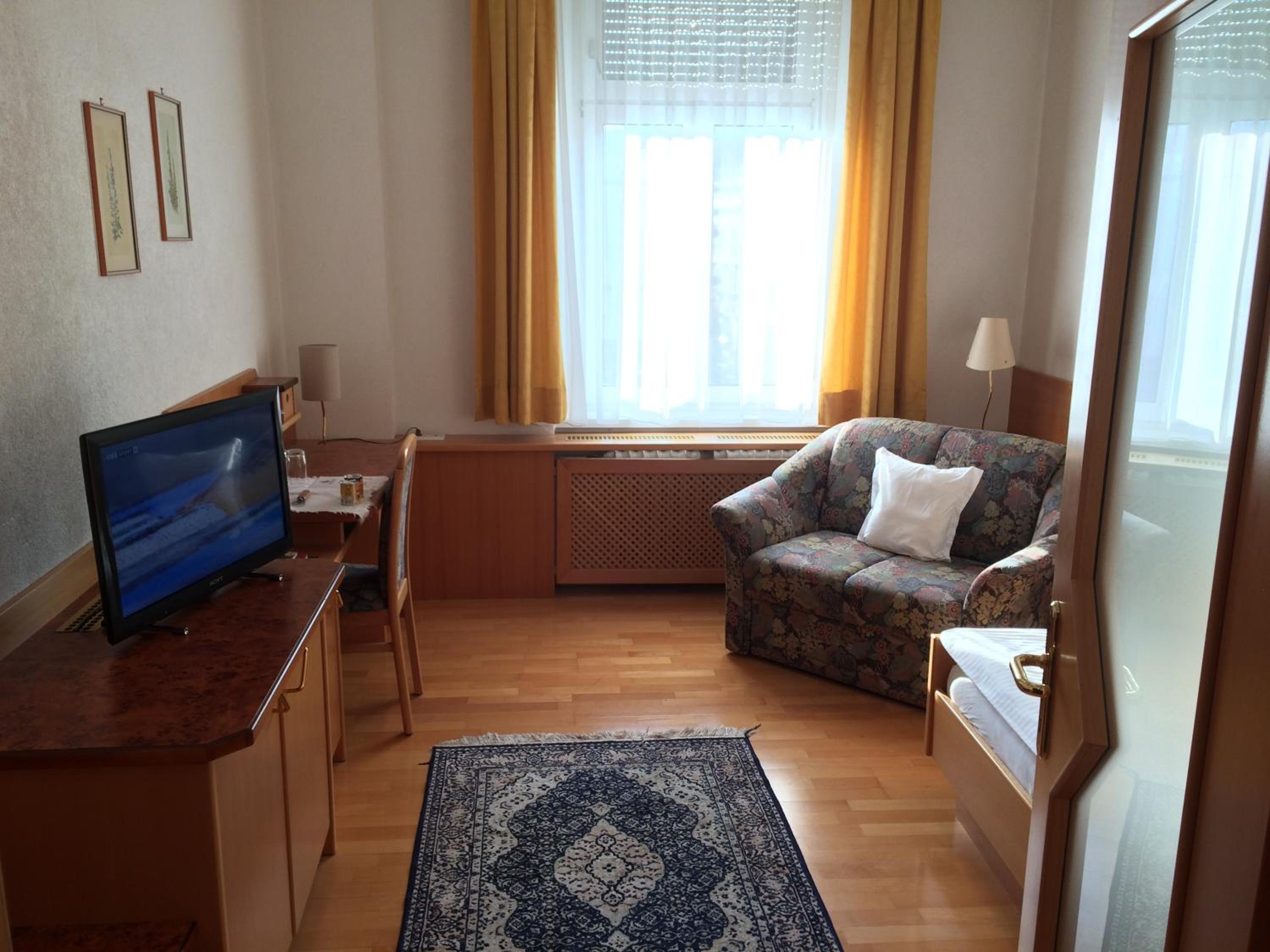 Single Room photo 1