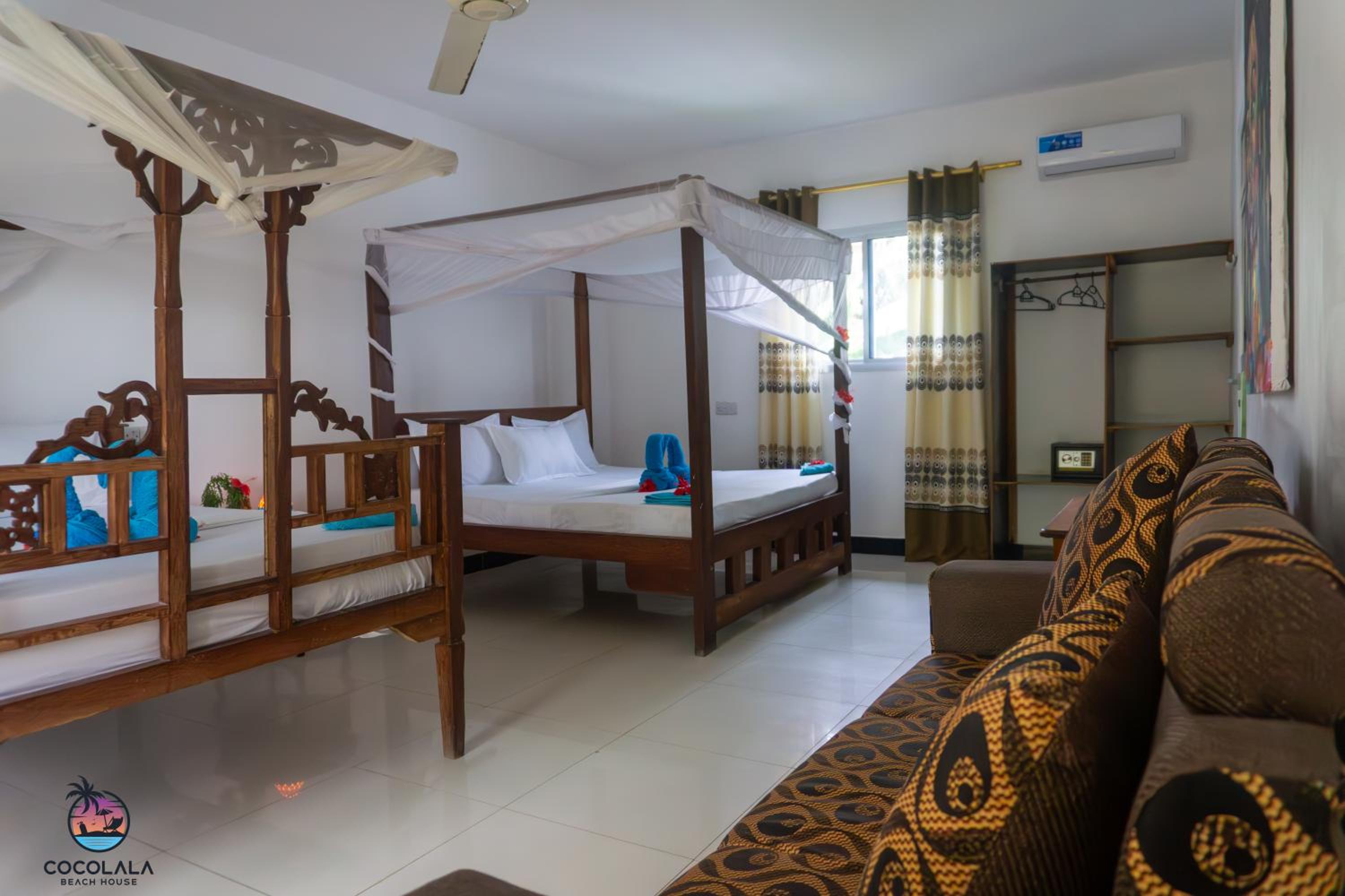 Family Room with Sea View photo 3