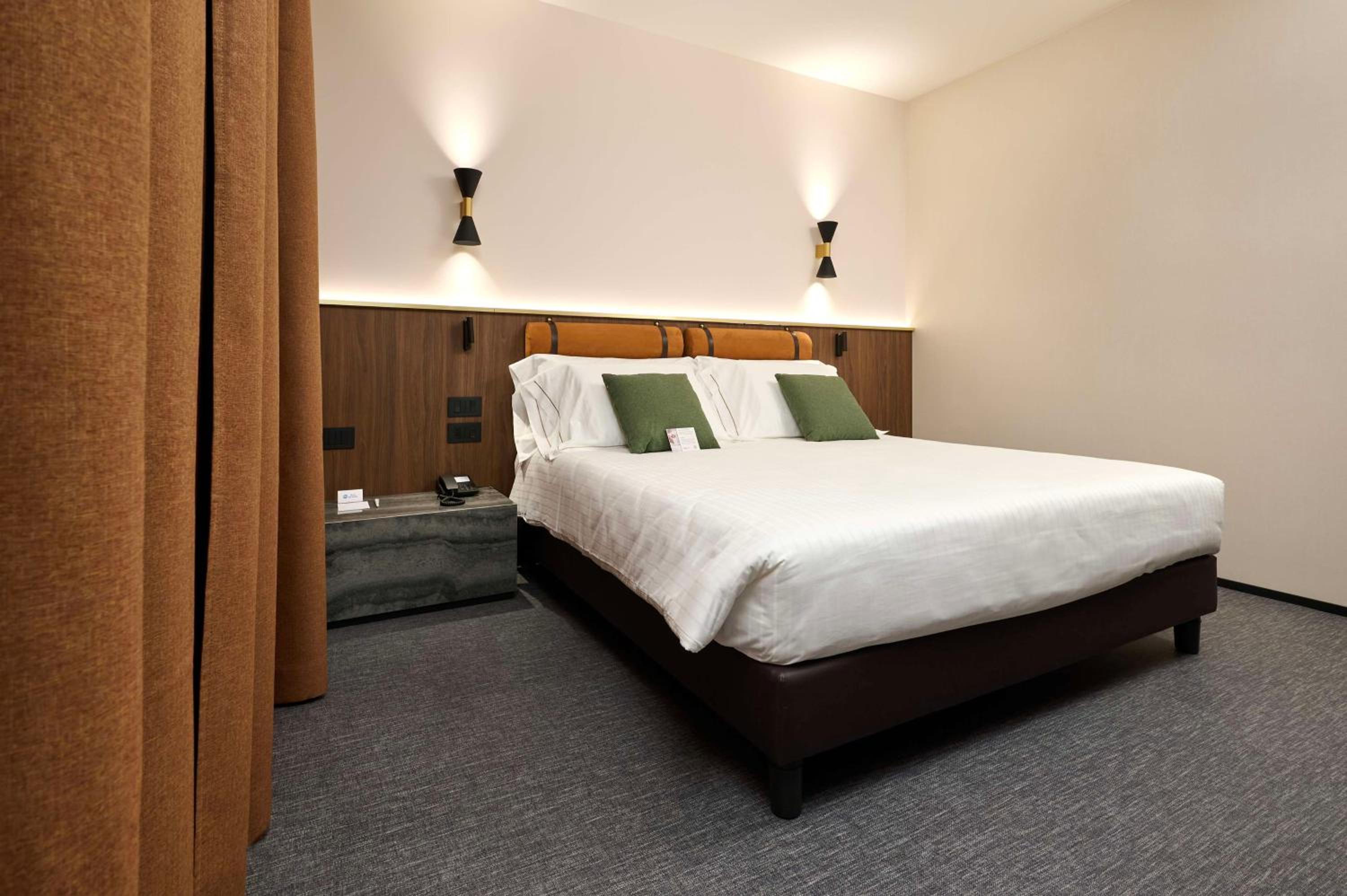 Executive double Room with Queen Size Bed  - Photo 1