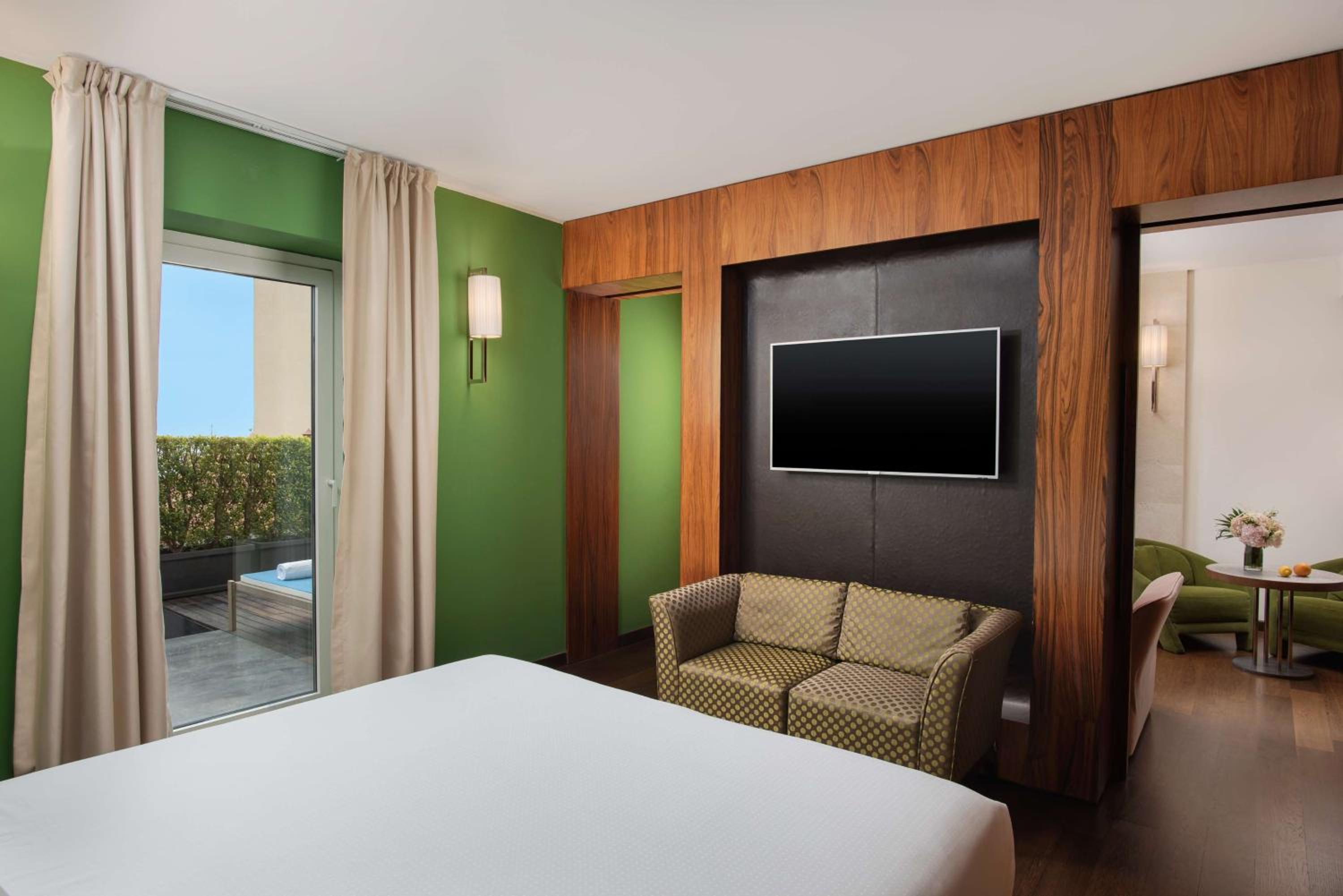 Junior Suite with Terrace