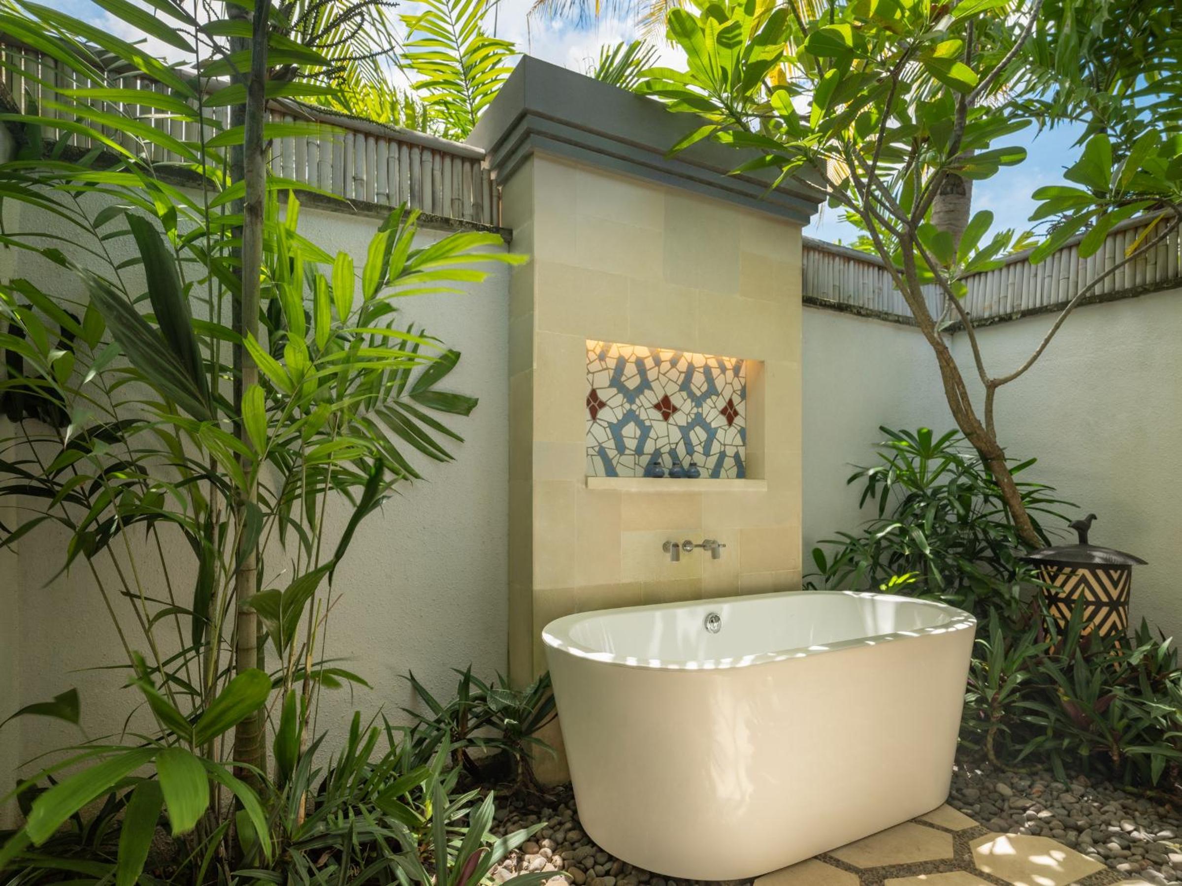 Rangko Beachfront Suite - Photo 3