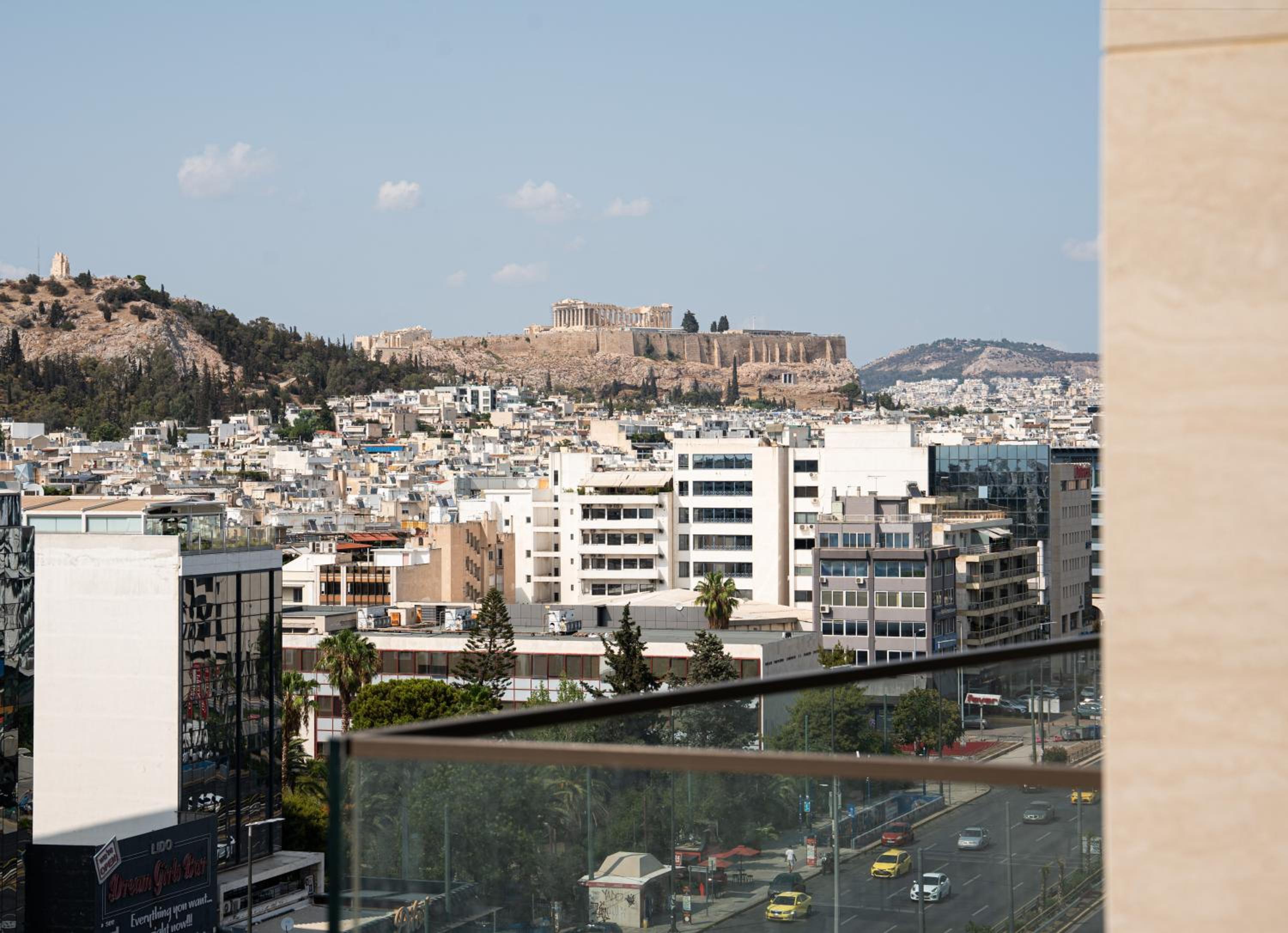 Deluxe Club King Room with Acropolis View