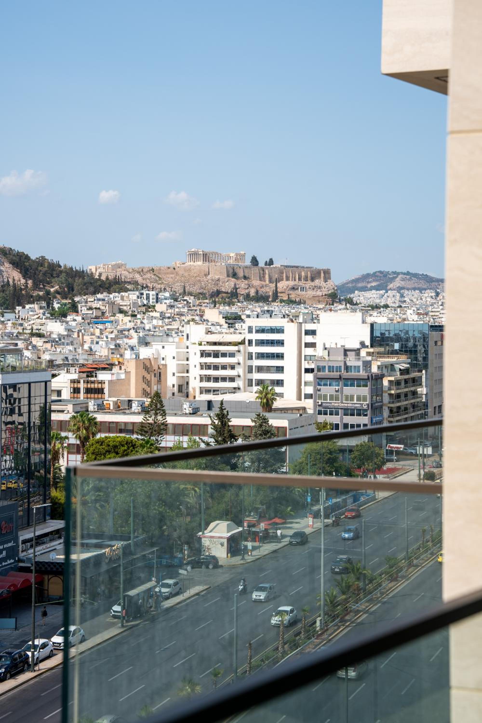 Deluxe Club Twin Room with Acropolis View thumbnail 5