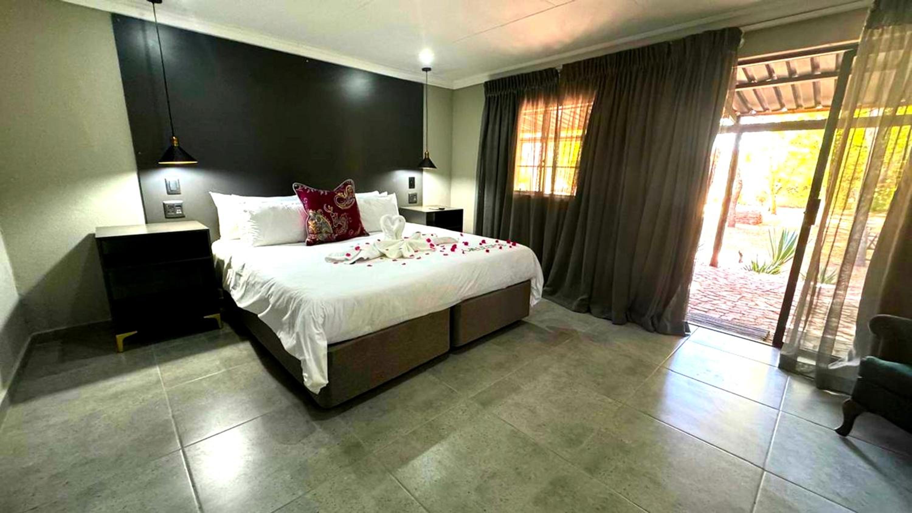 Executive Double Room - Photo 10