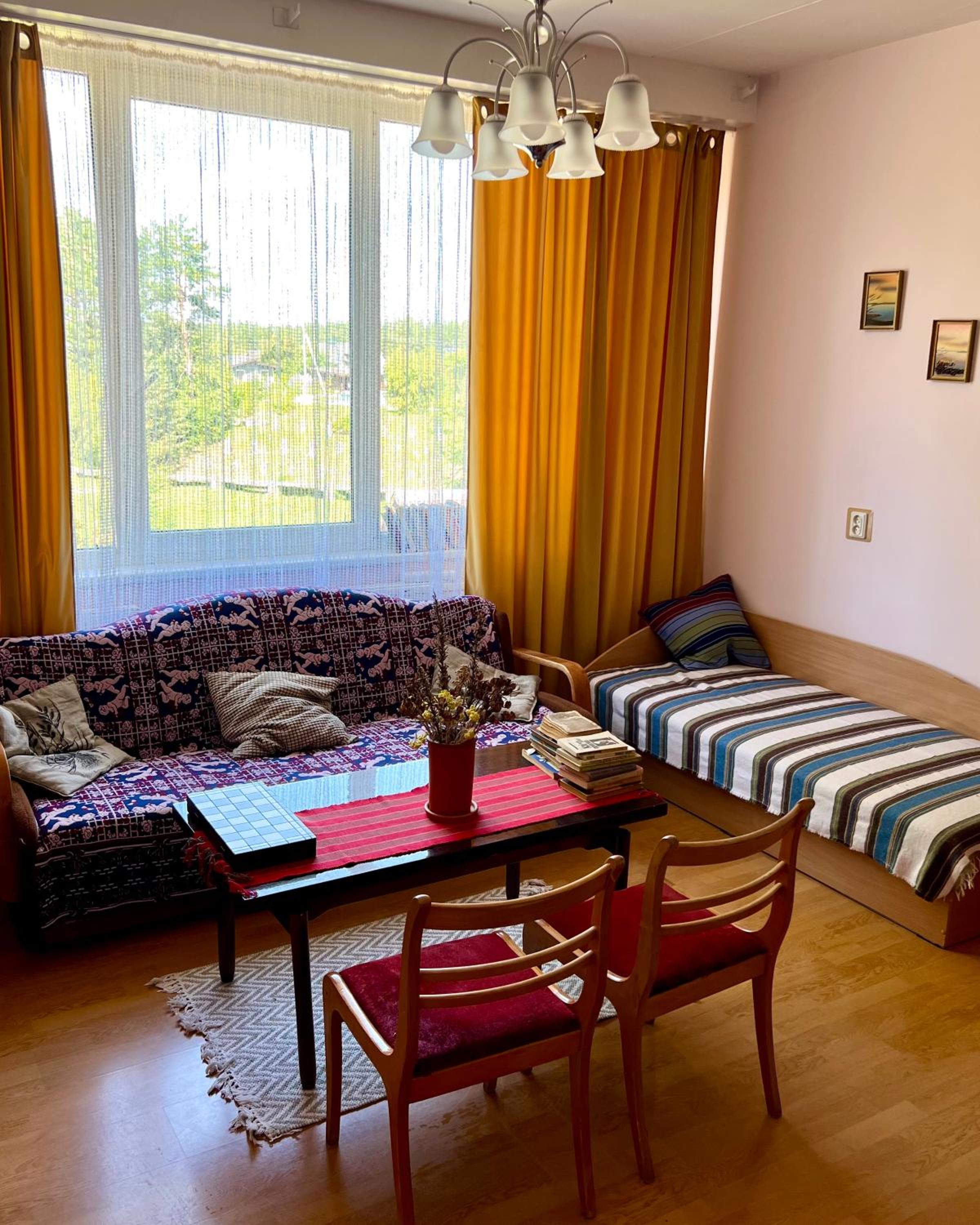 Family Room photo 1