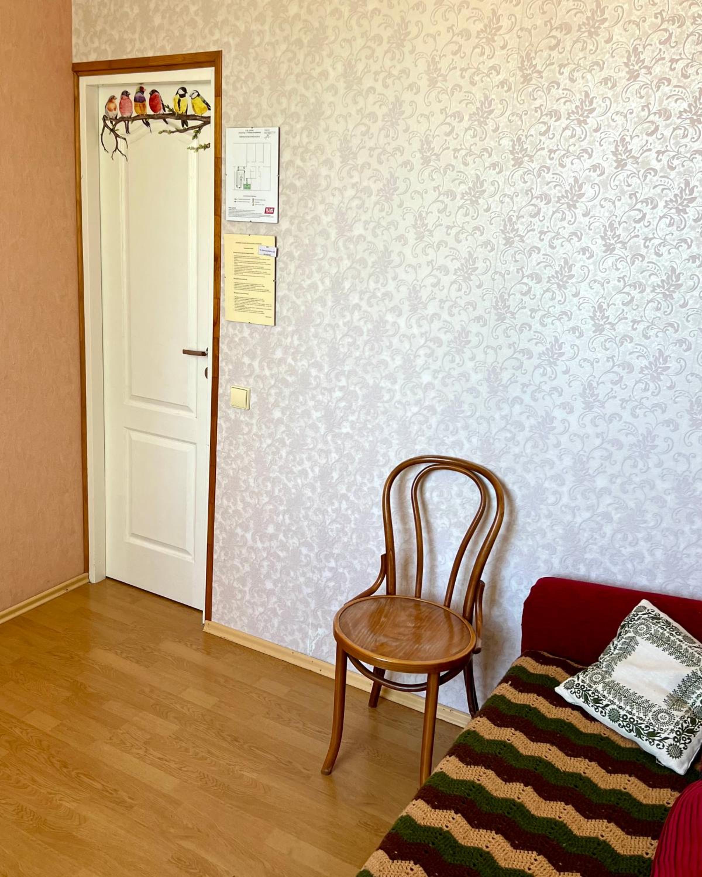 Small Single Room photo 2