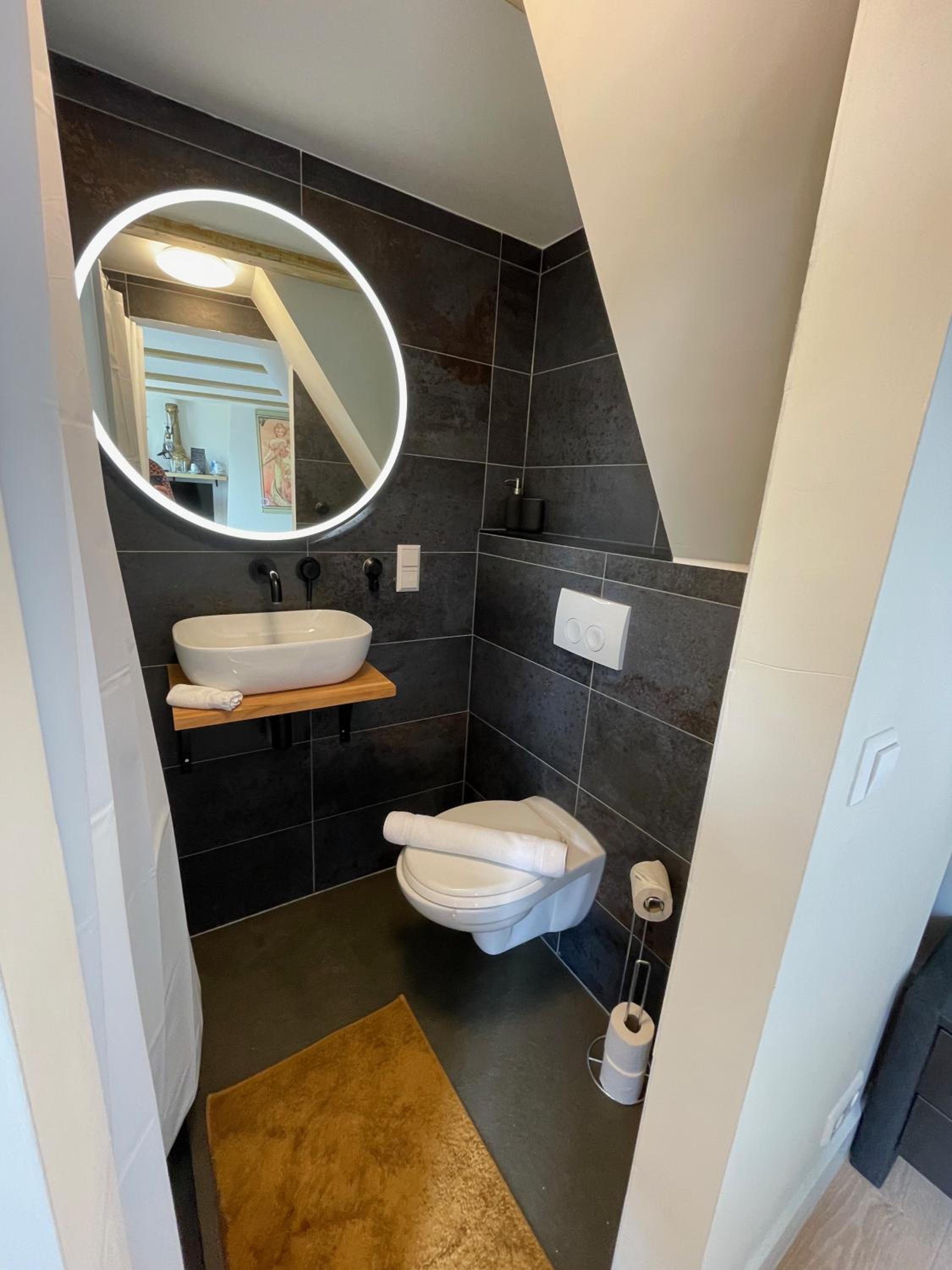 Double Room with Private Bathroom photo 3