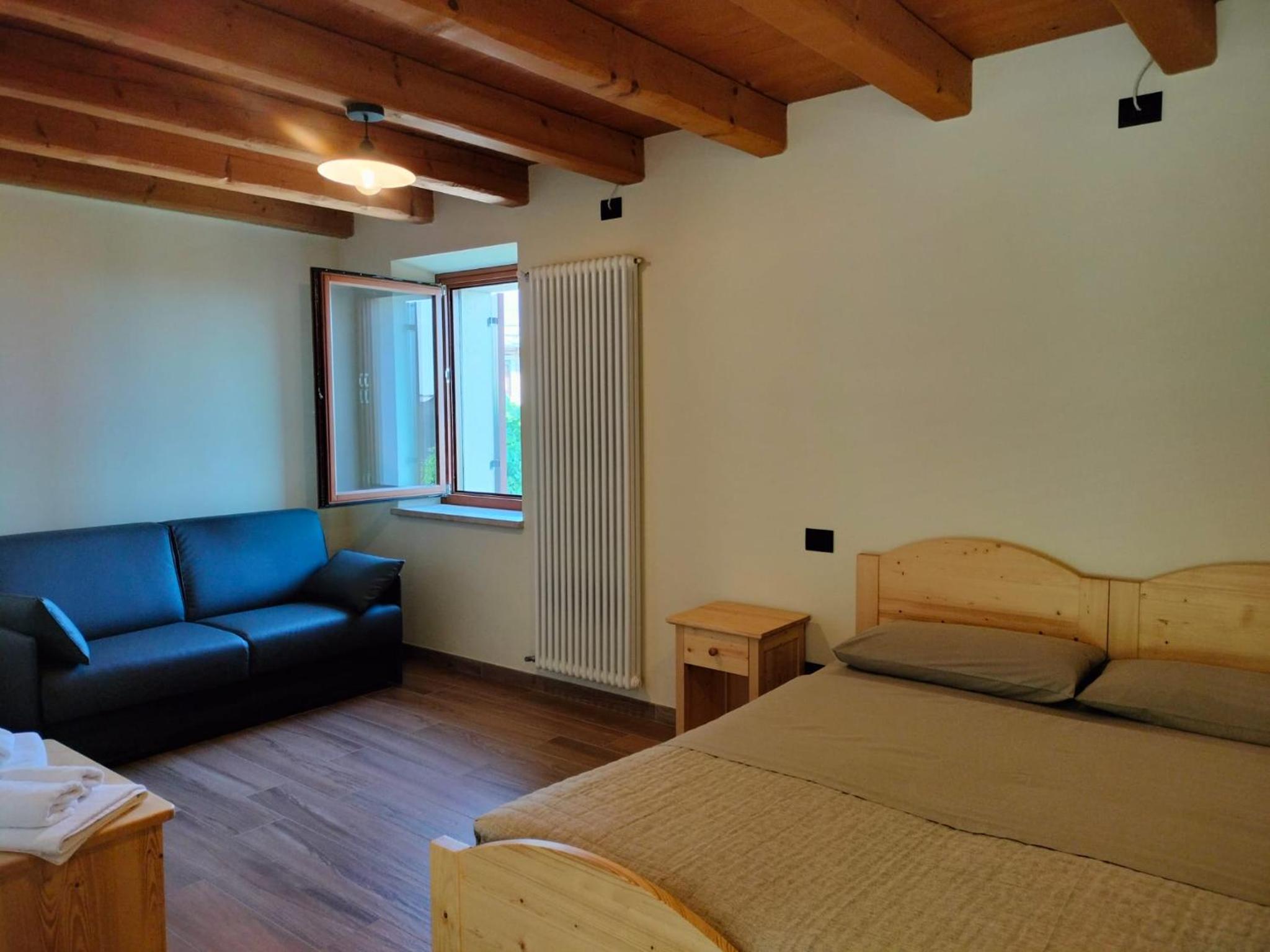 Double or Twin Room with Private Bathroom photo 3
