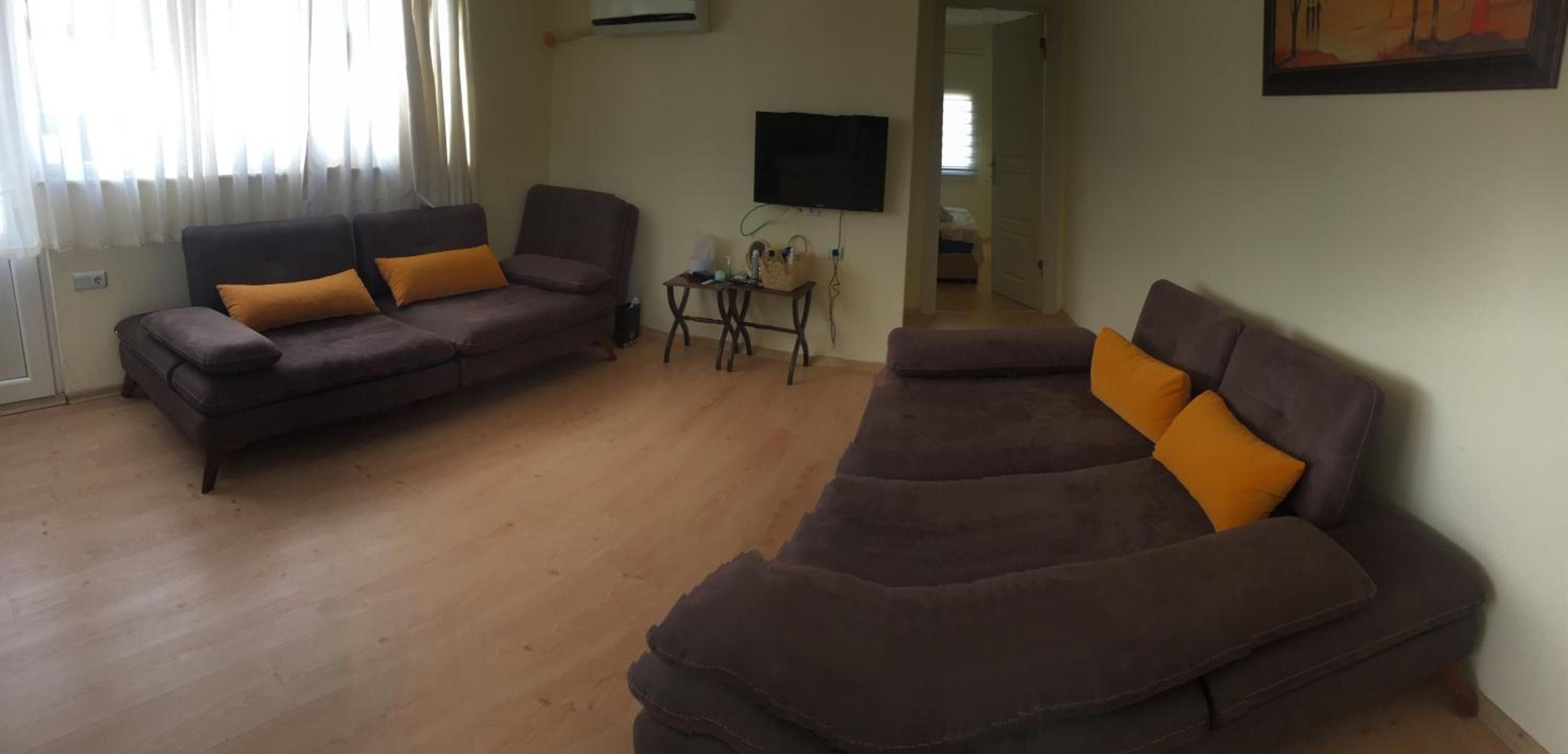 Two-Bedroom Deluxe Apartment photo 3