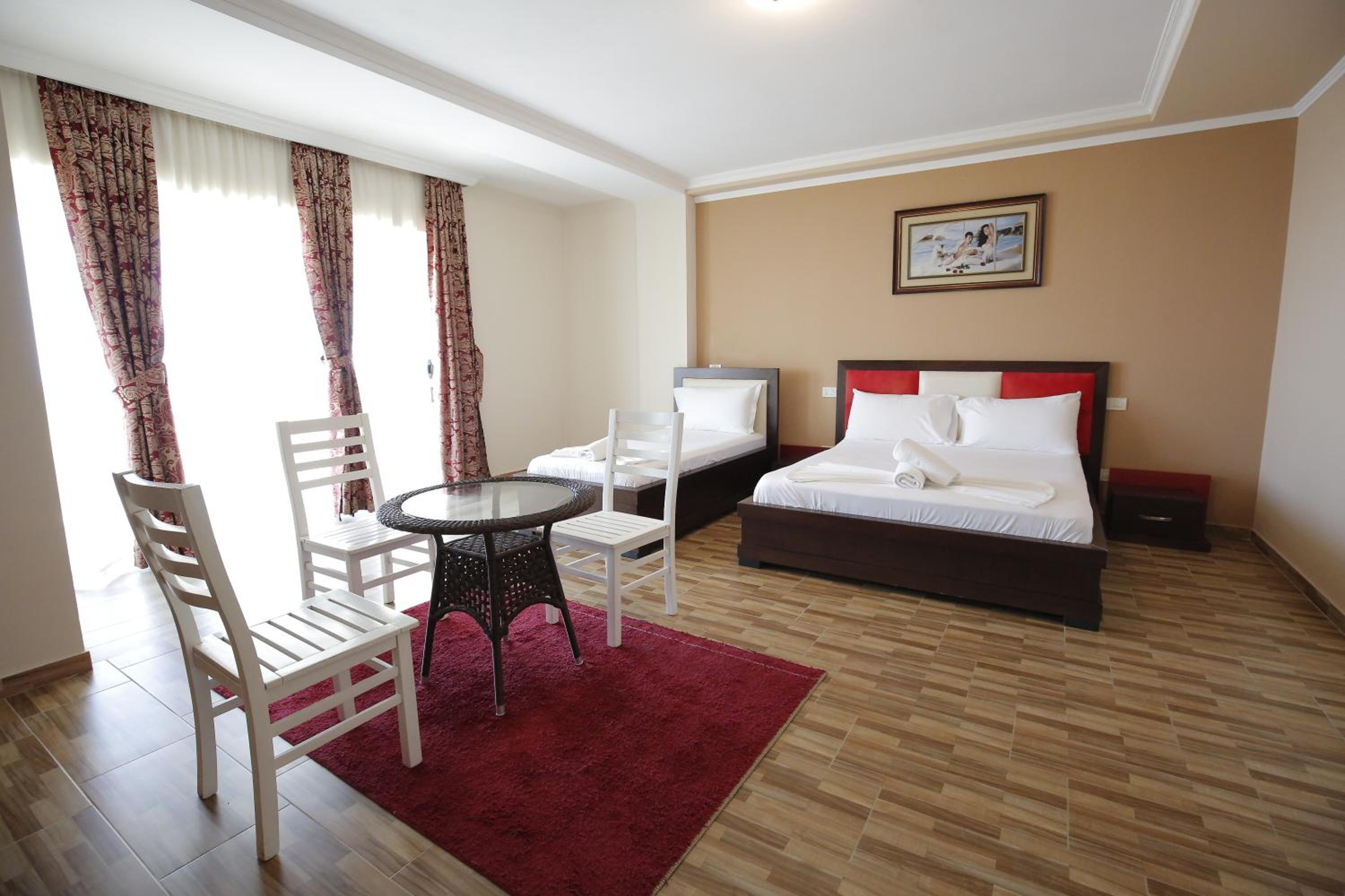 Budget Triple Room