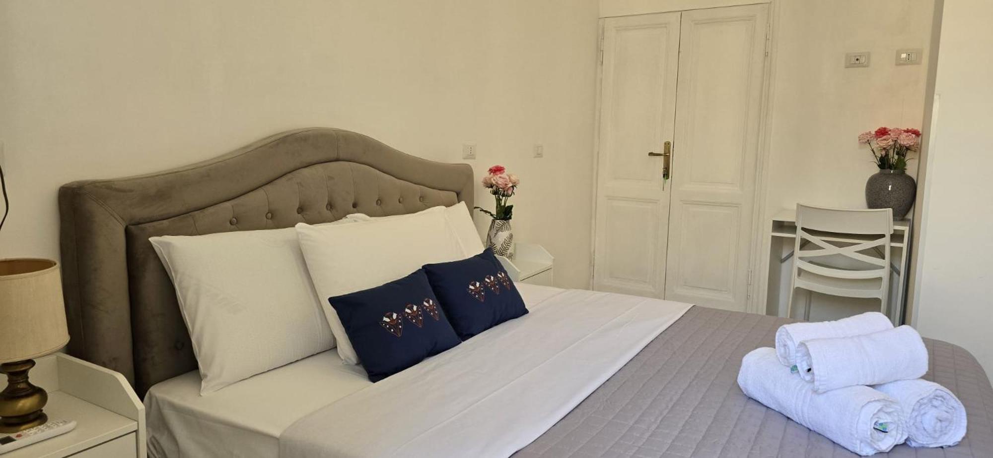 Deluxe Triple Room photo 3
