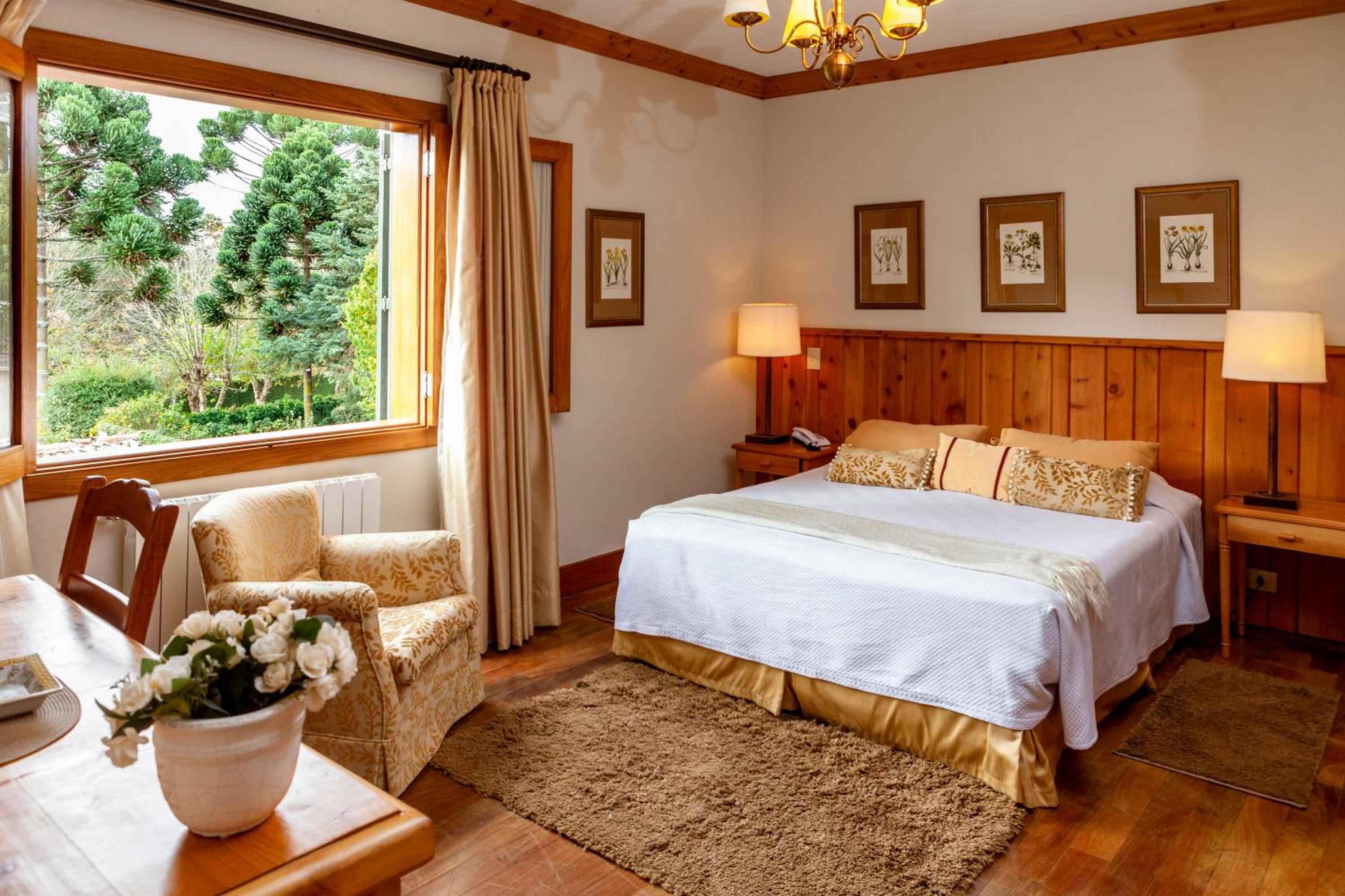 Double Room with Spa Bath photo 1