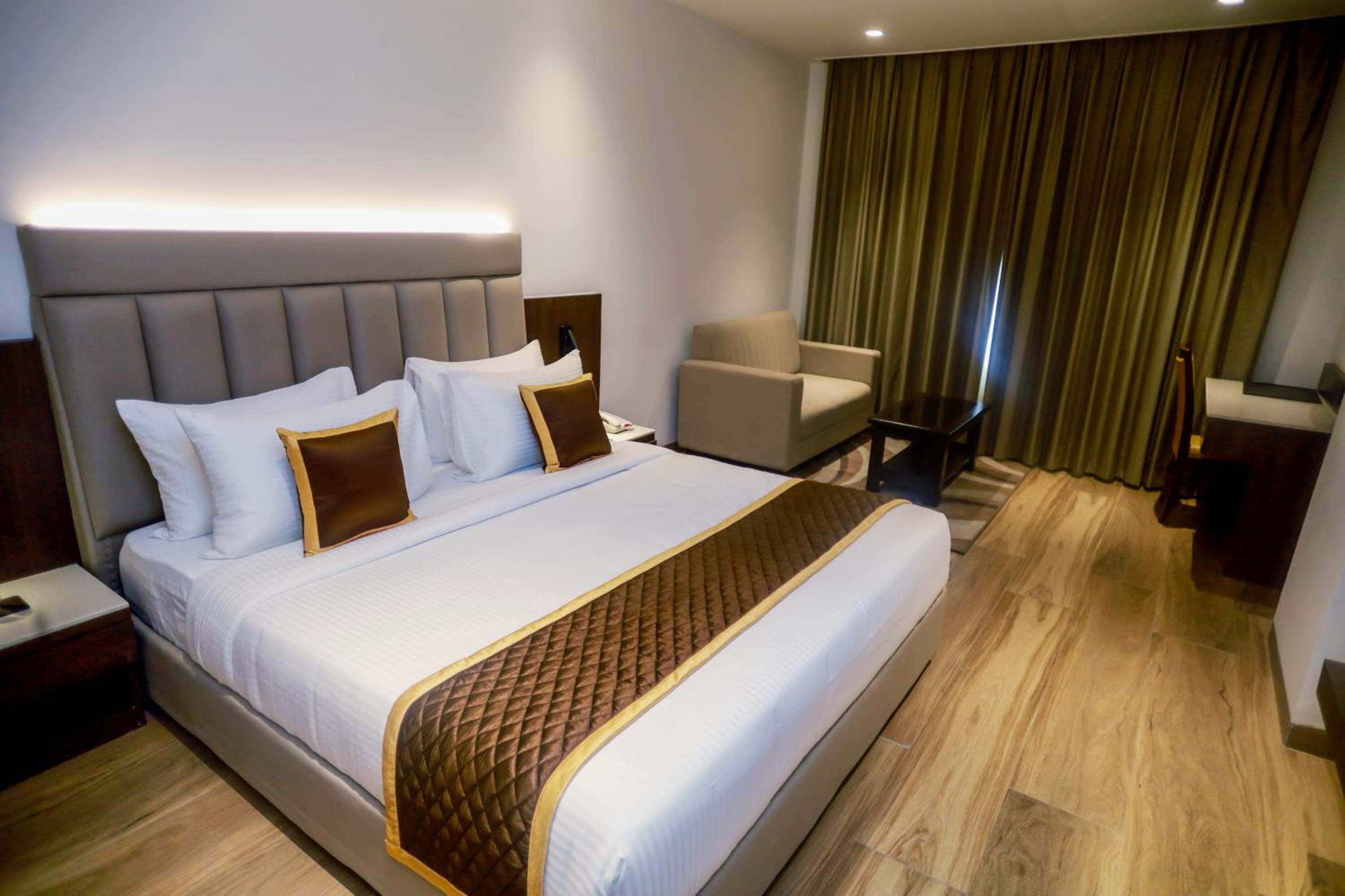 Executive Double Room- Non Smoking photo 2