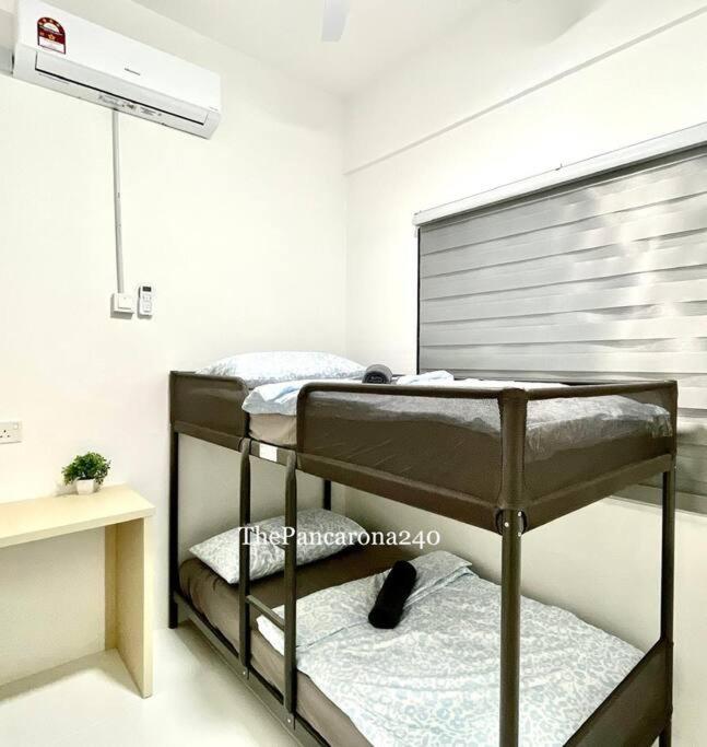Two-Bedroom Apartment photo 2