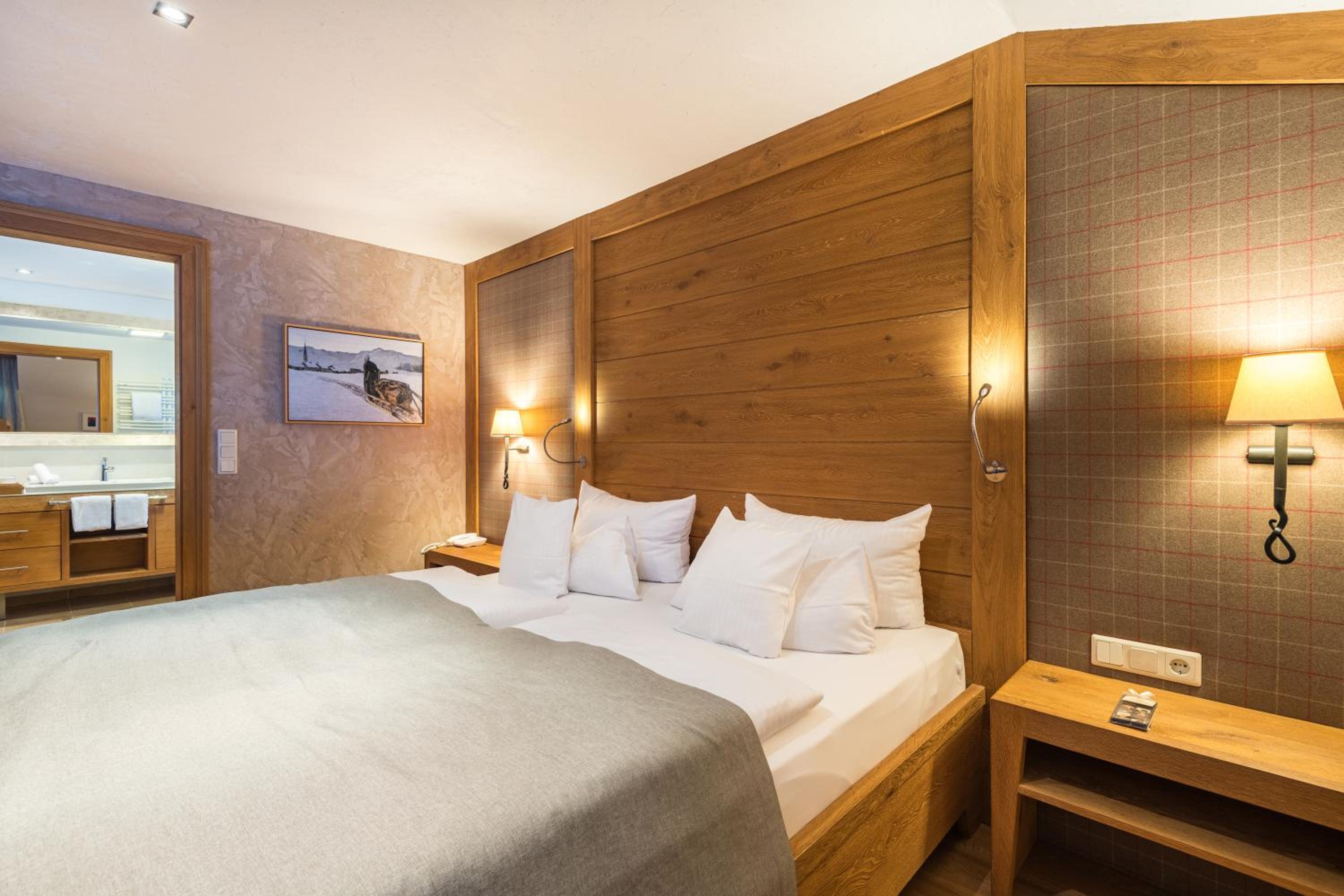 Double Room with Mountain View photo 1