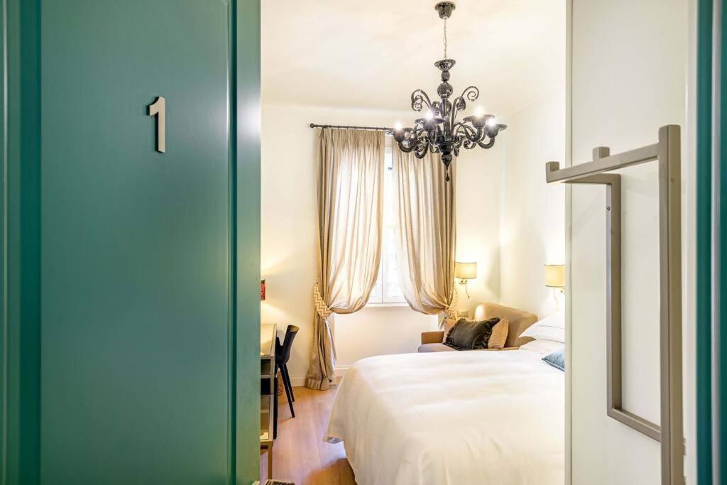 Triple Room with Private Bathroom photo 1