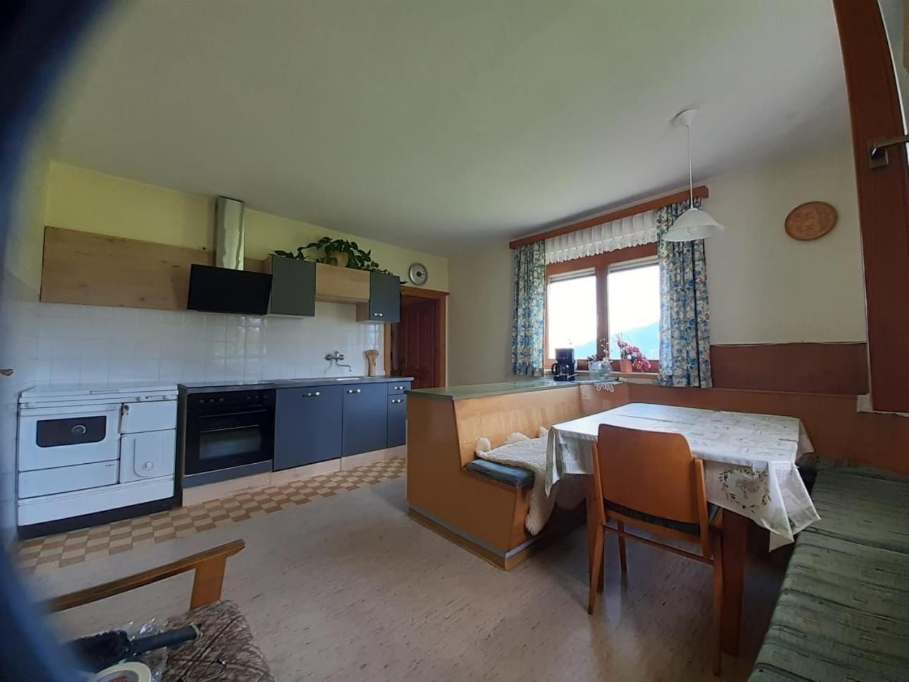 Apartment photo 3