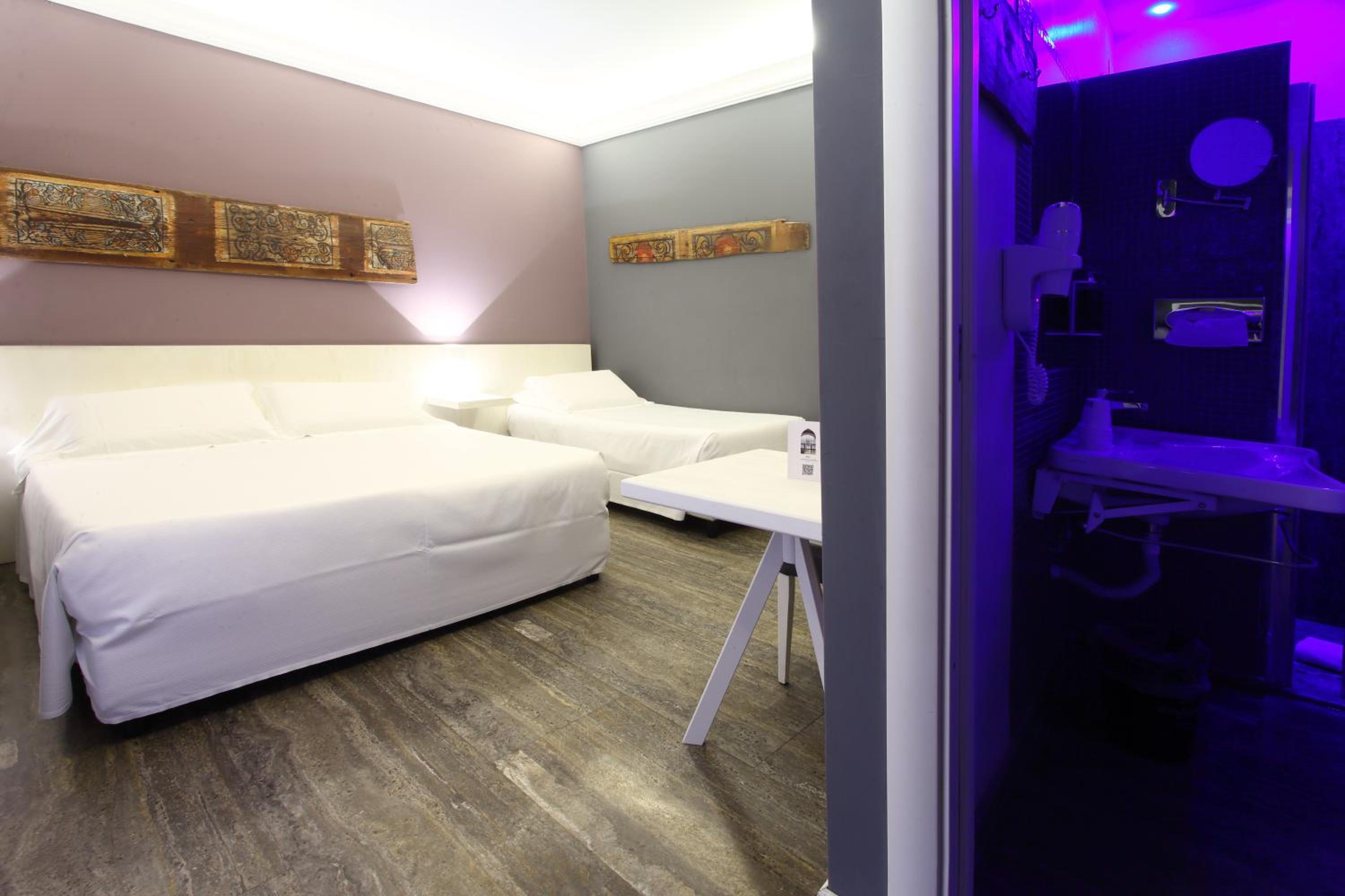 Classic Triple Room