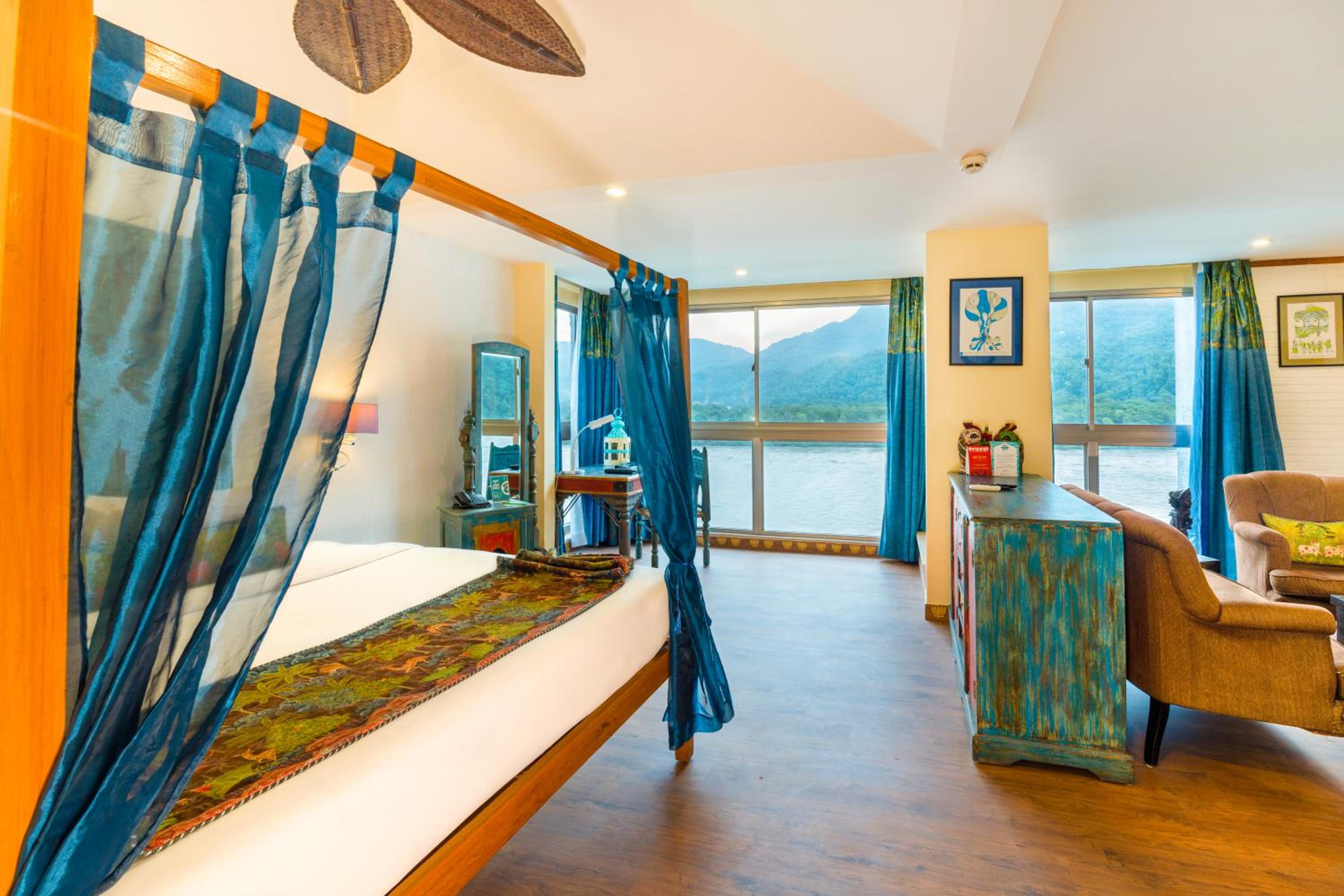  Lotus Suite with Balcony - Photo 3