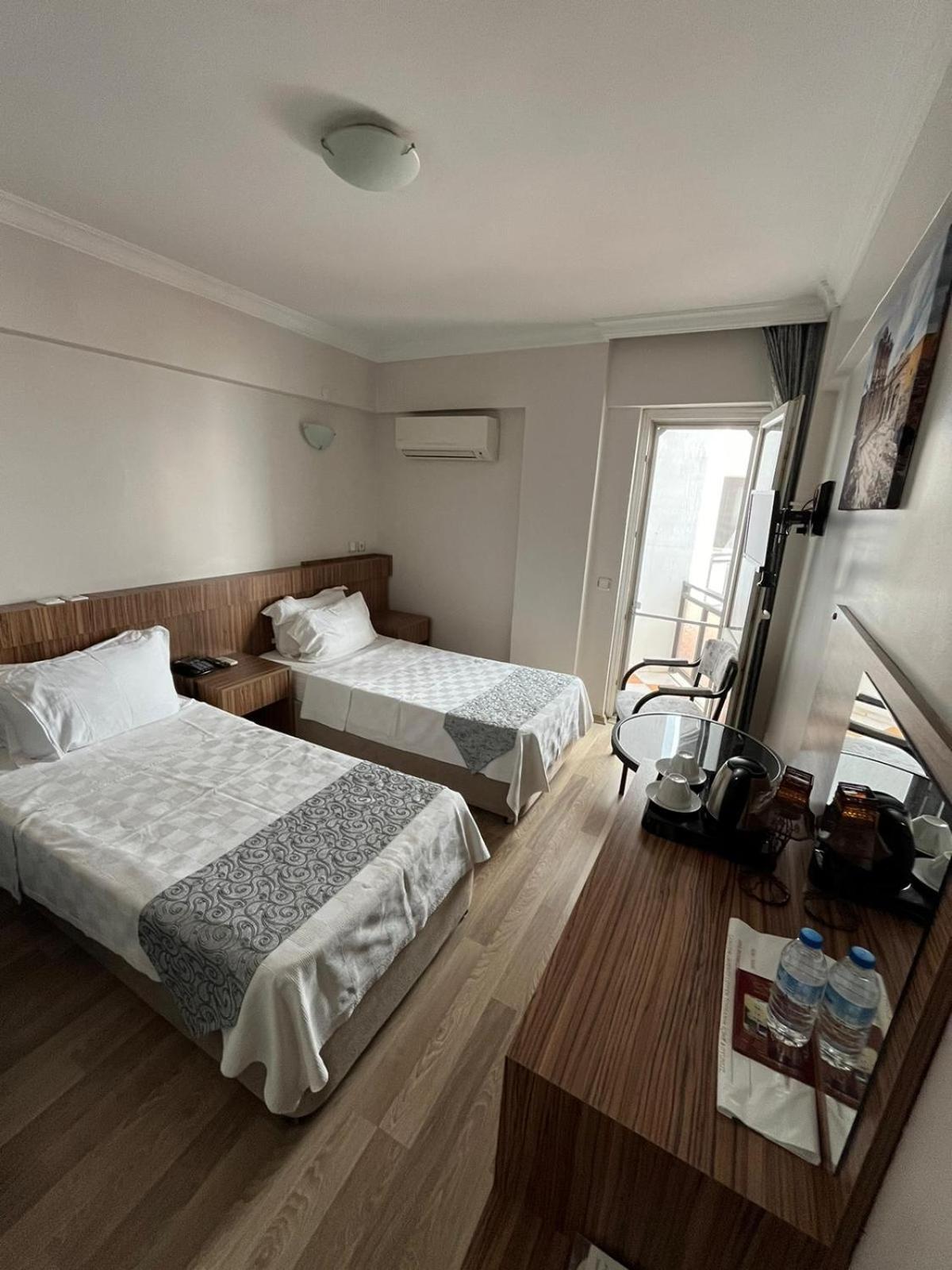 Twin Room photo 1