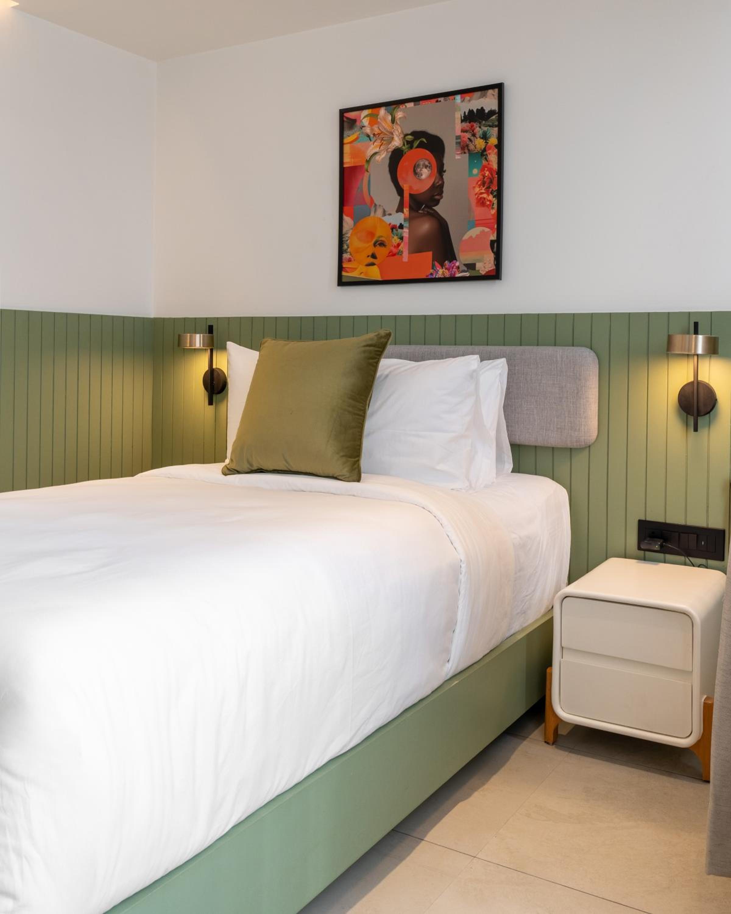 Standard Single Room - Photo 4