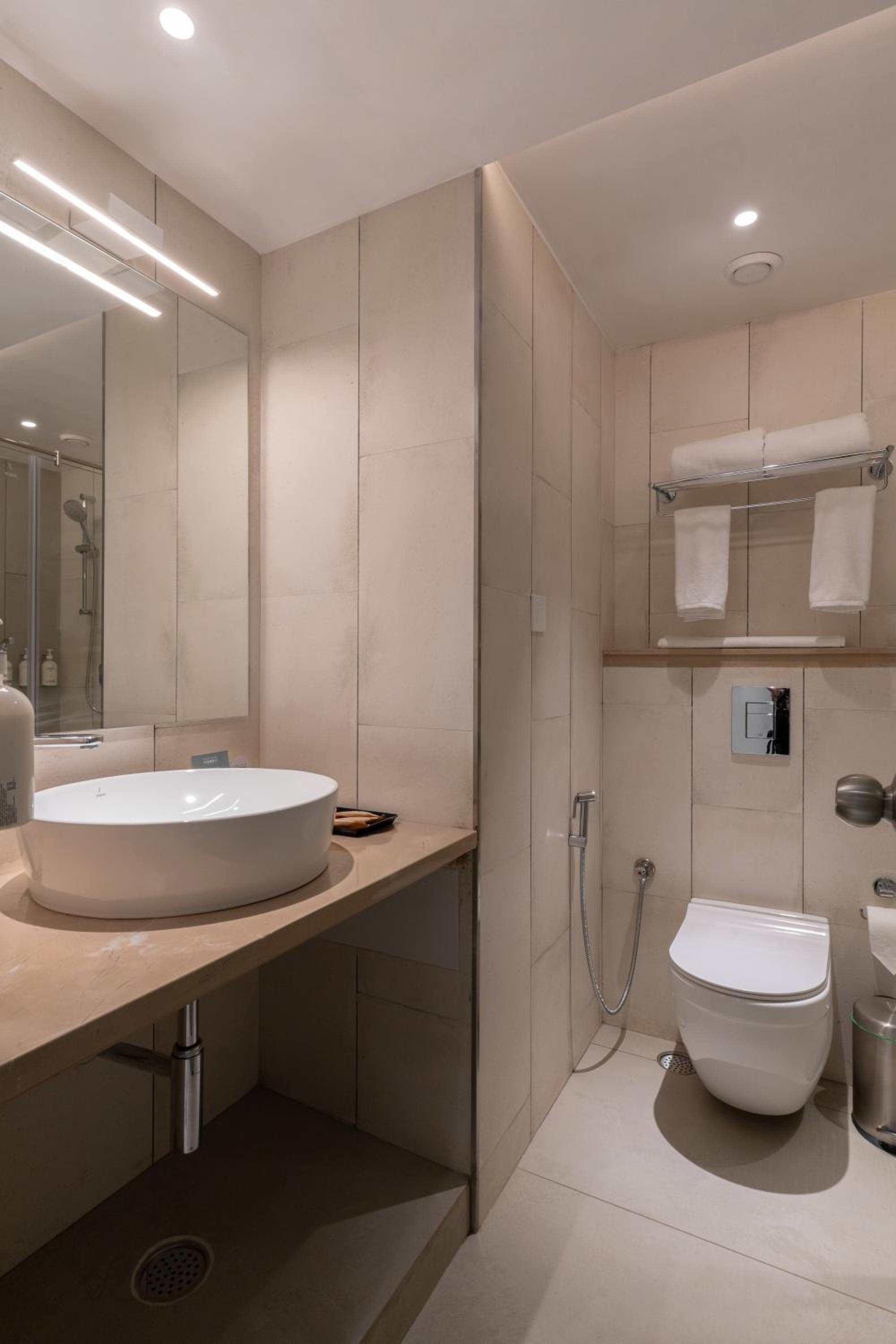Twin Room - Photo 4