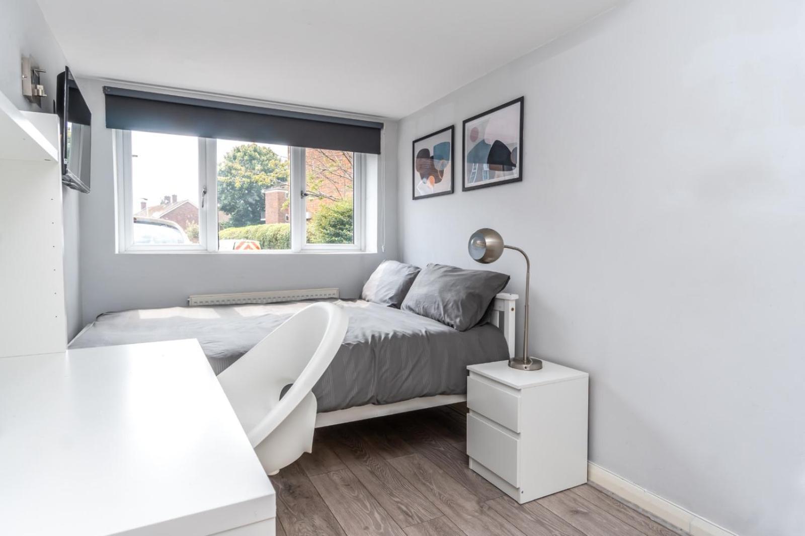 Budget Double Room photo 1