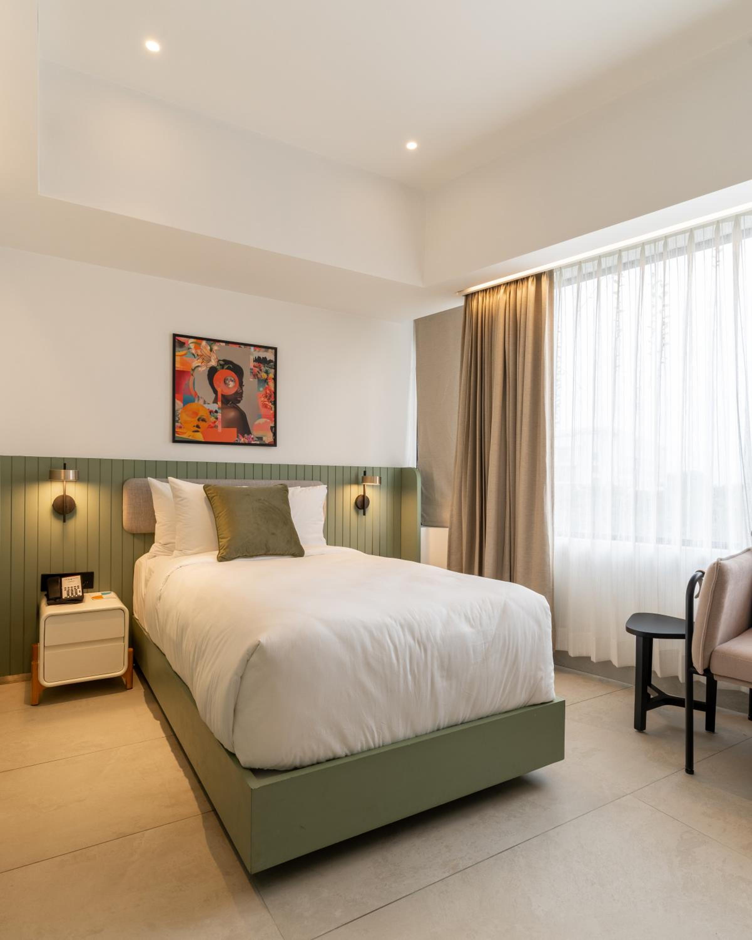 Standard Single Room - Photo 2