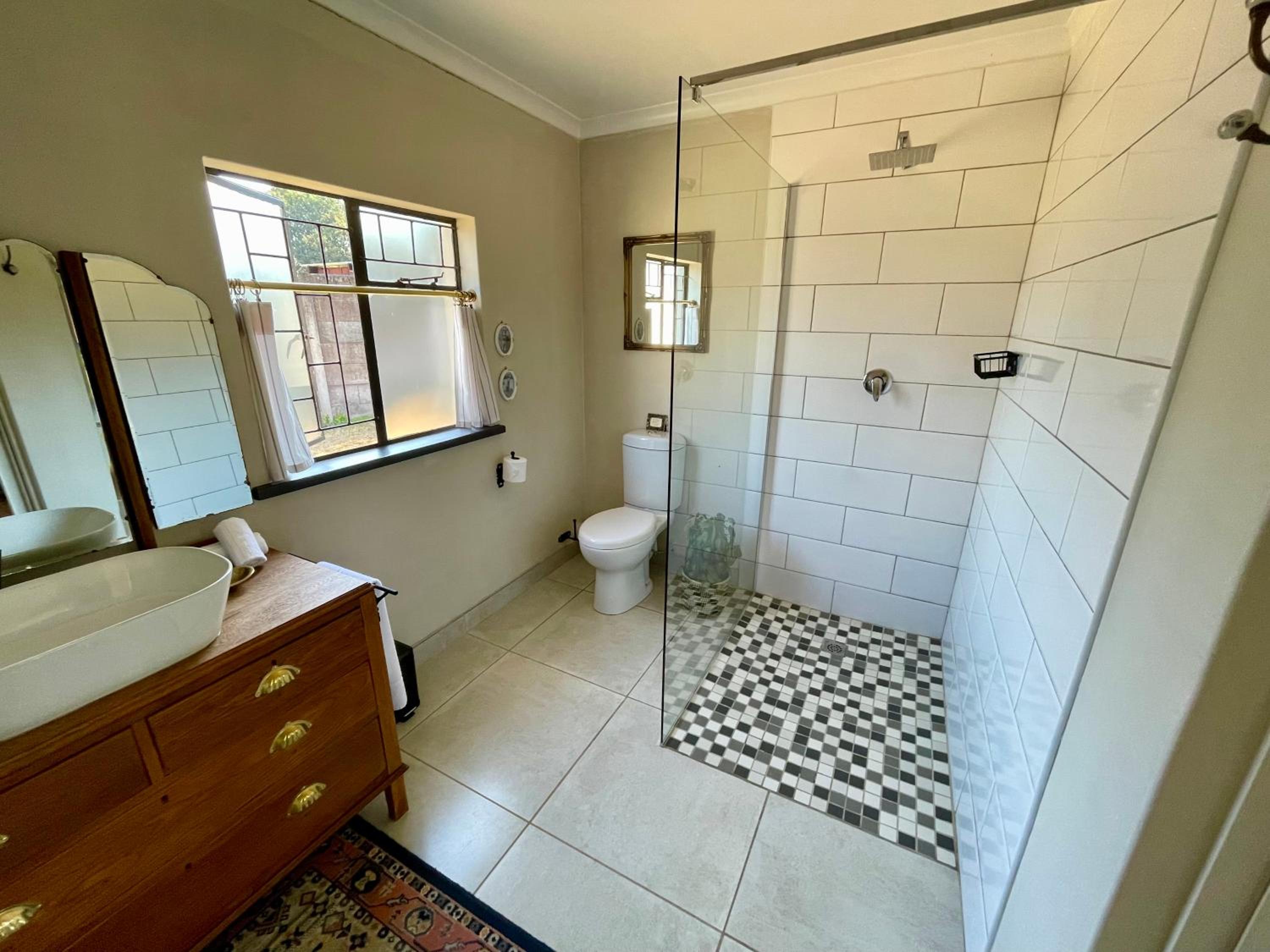 One-Bedroom House photo 2