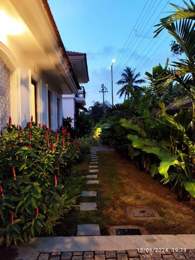 Villa photo 2