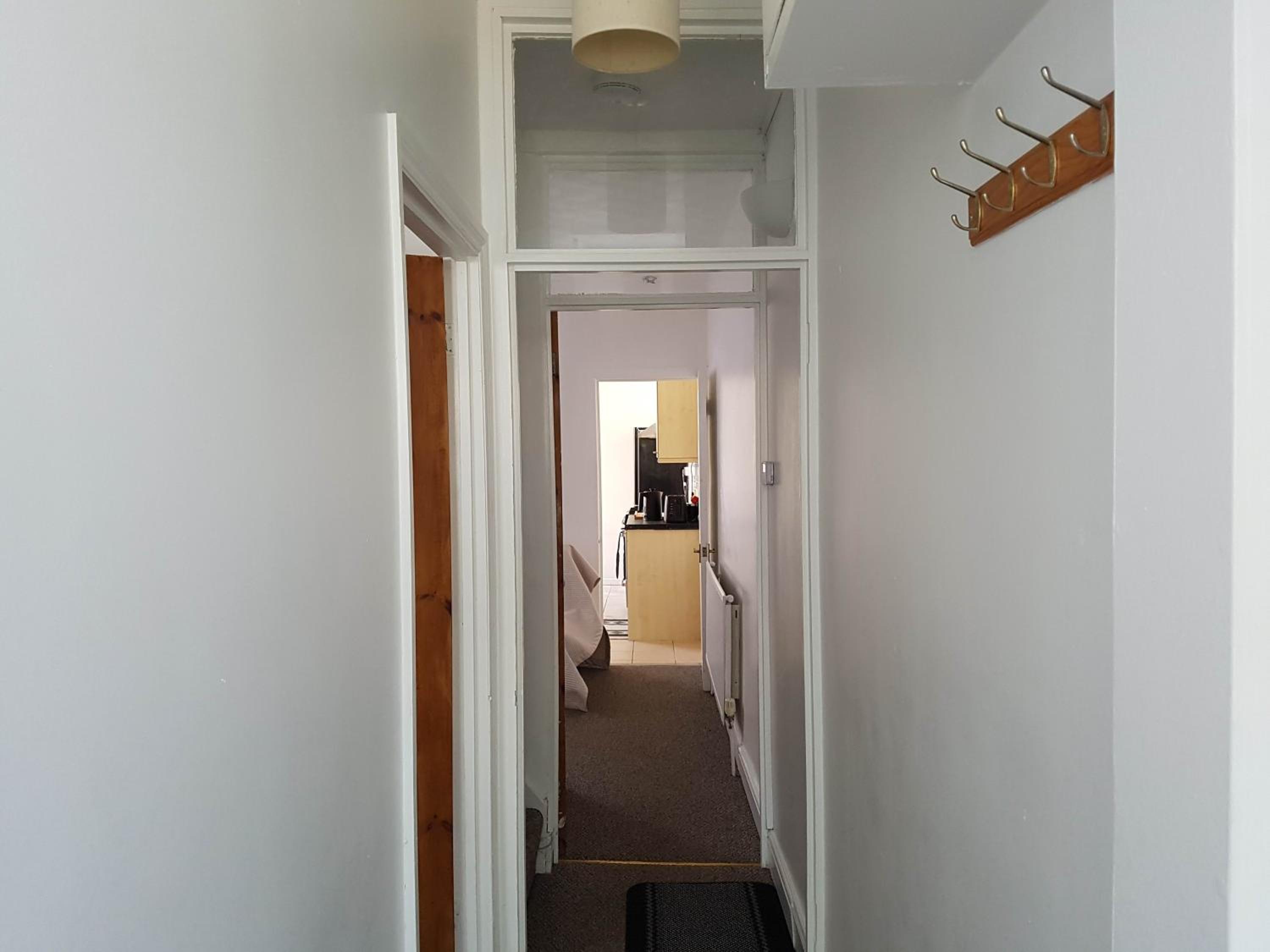 Three-Bedroom House photo 3