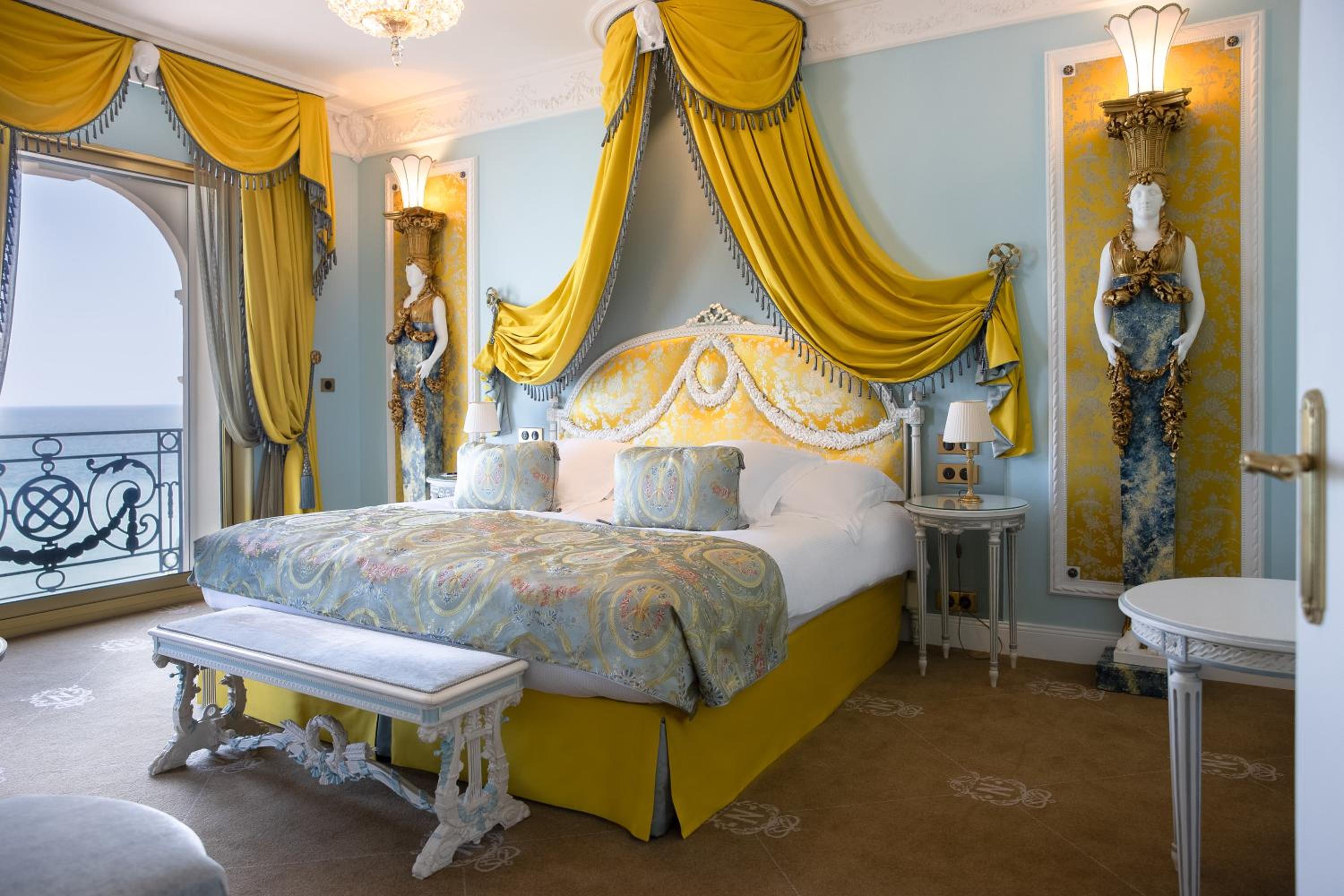 Two Bedroom Signature Suite with Terrace et Sea view photo