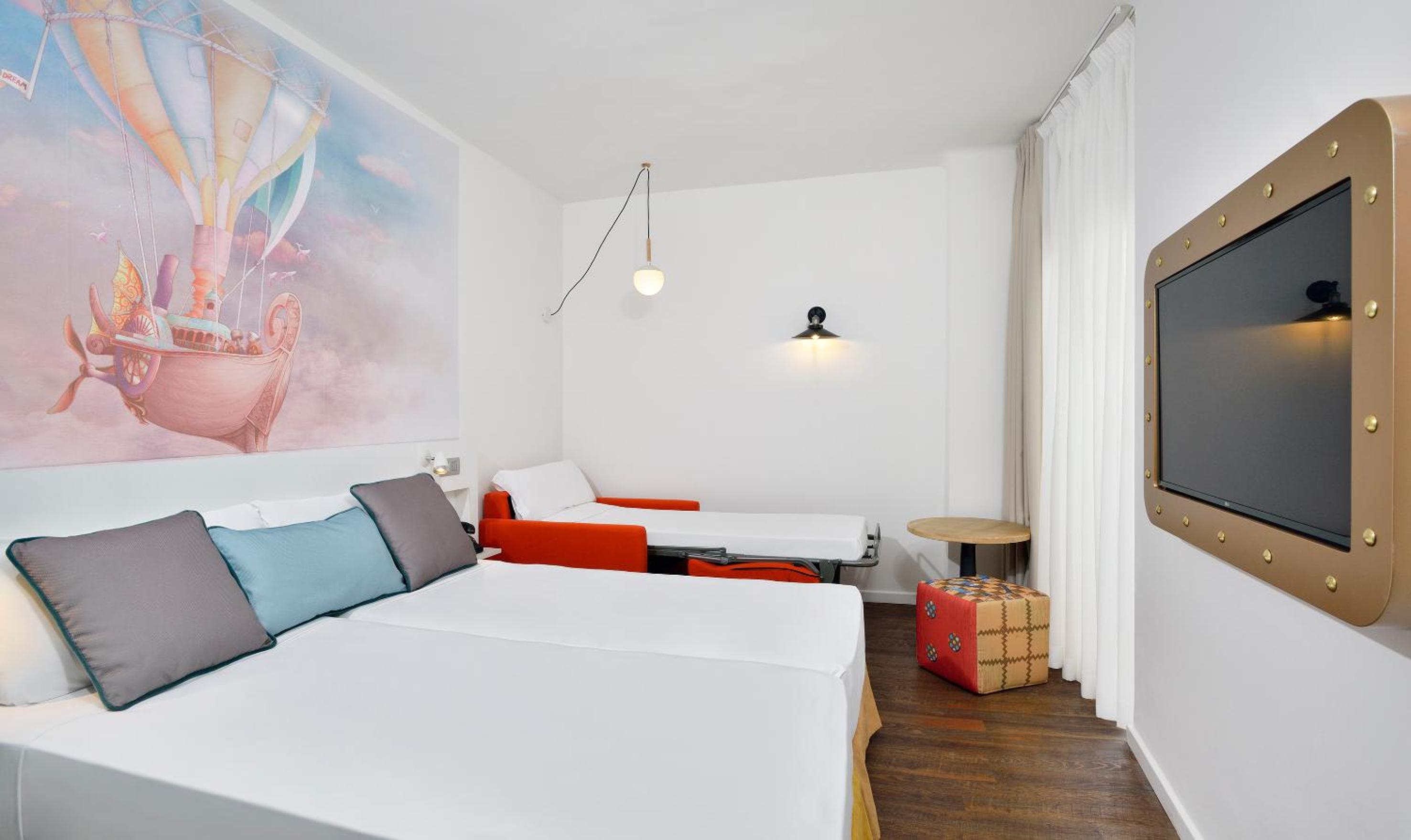 Katmandu Room