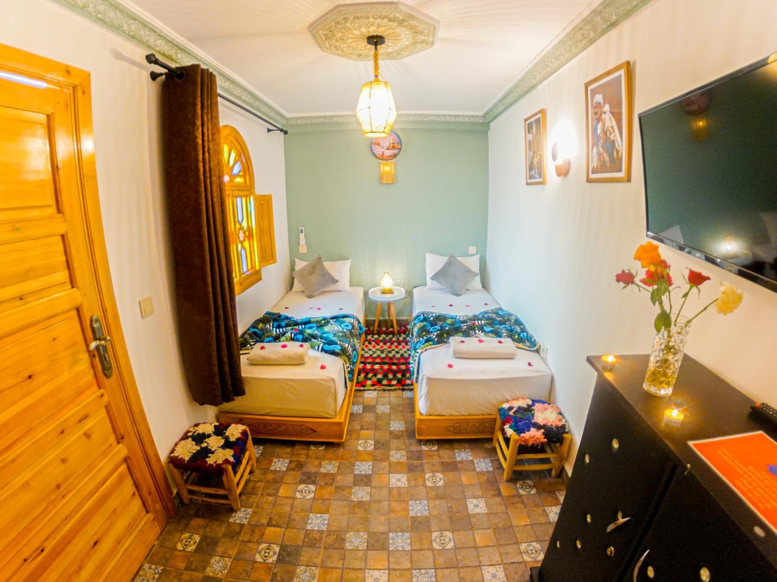 Standard Double or Twin Room - Photo 1