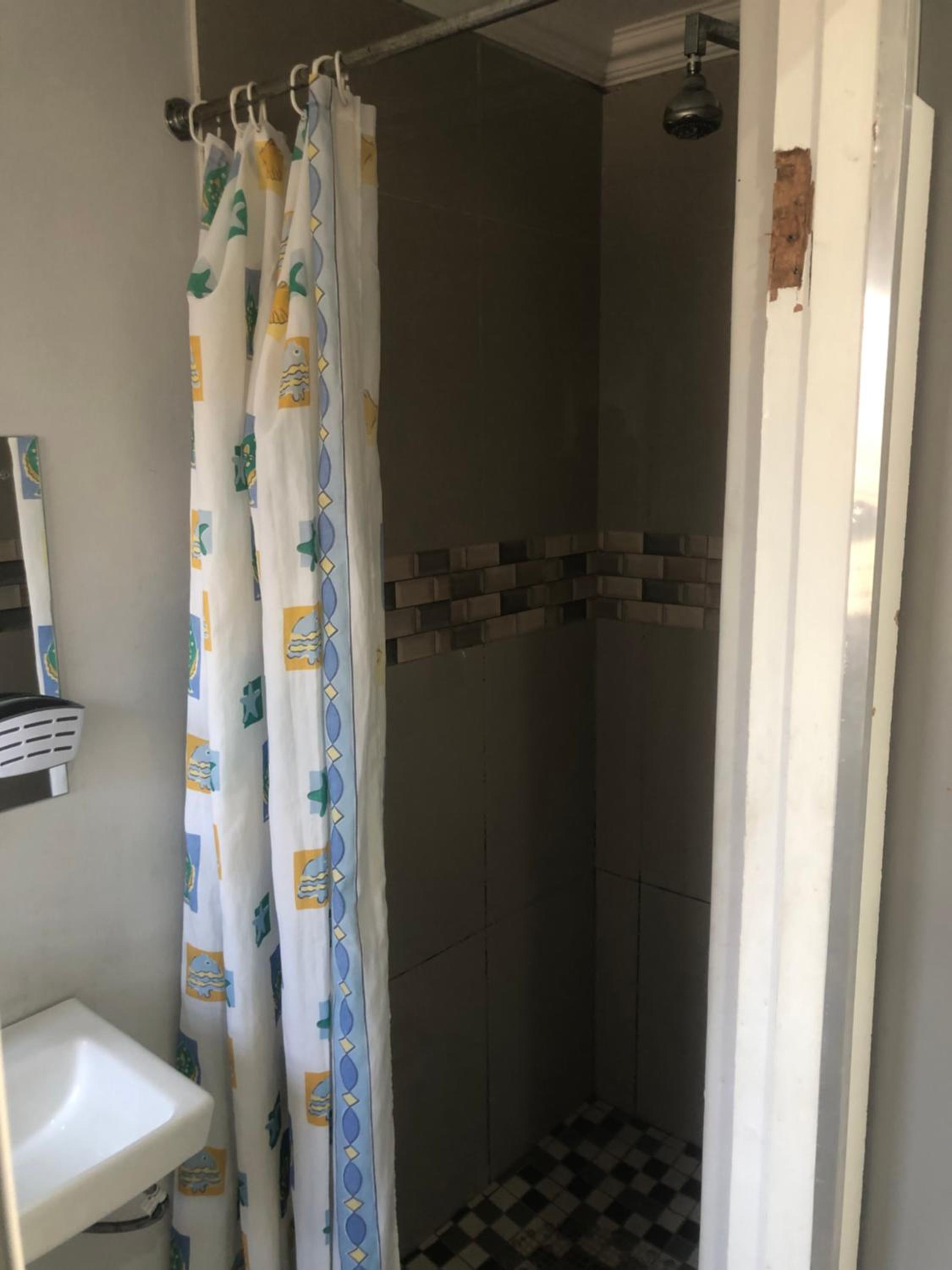 Deluxe Double Room With Shower photo 2