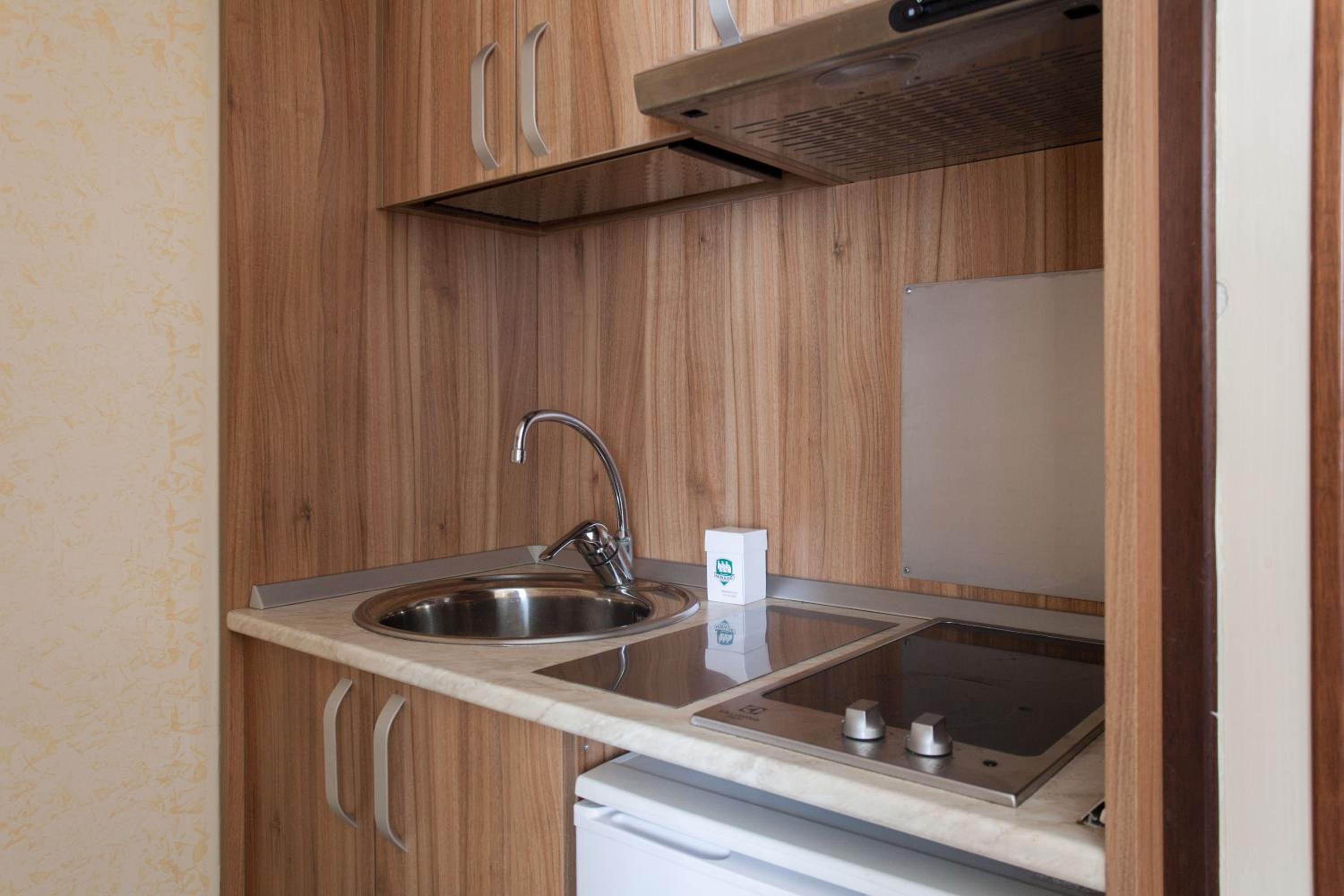 Double Room with Kitchenette — the supplier's photographs — photo 2
