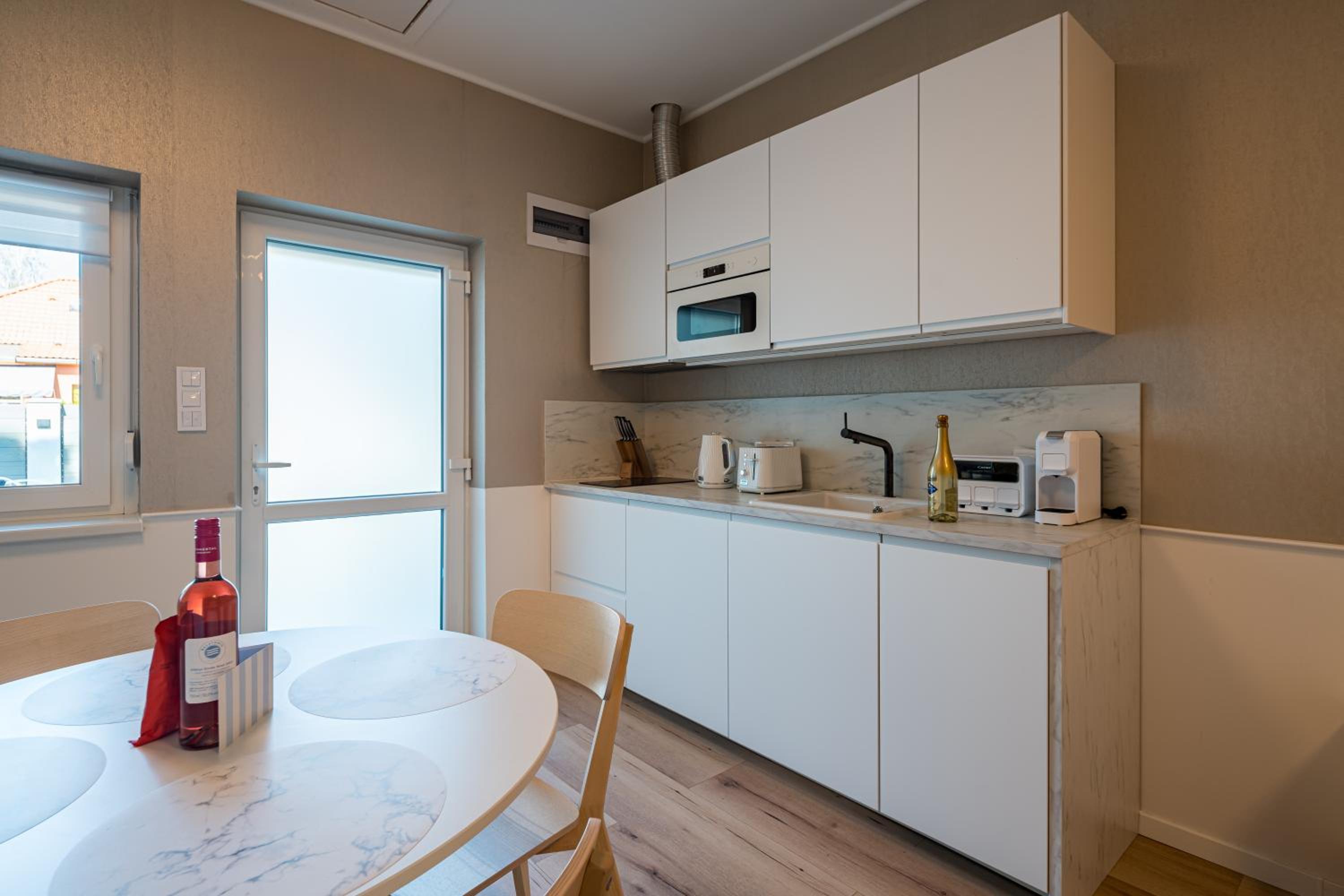 One-Bedroom Apartment with Spa Bath photo 2