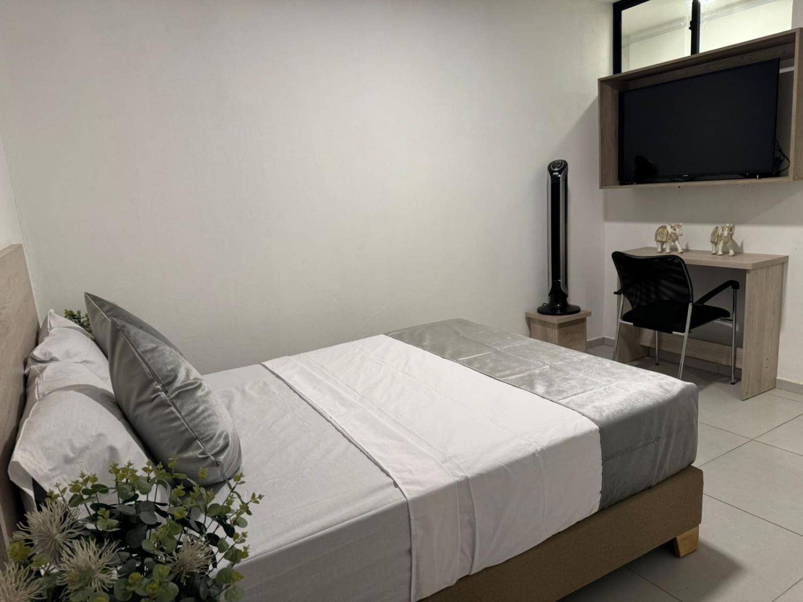 Deluxe Double Room photo 3