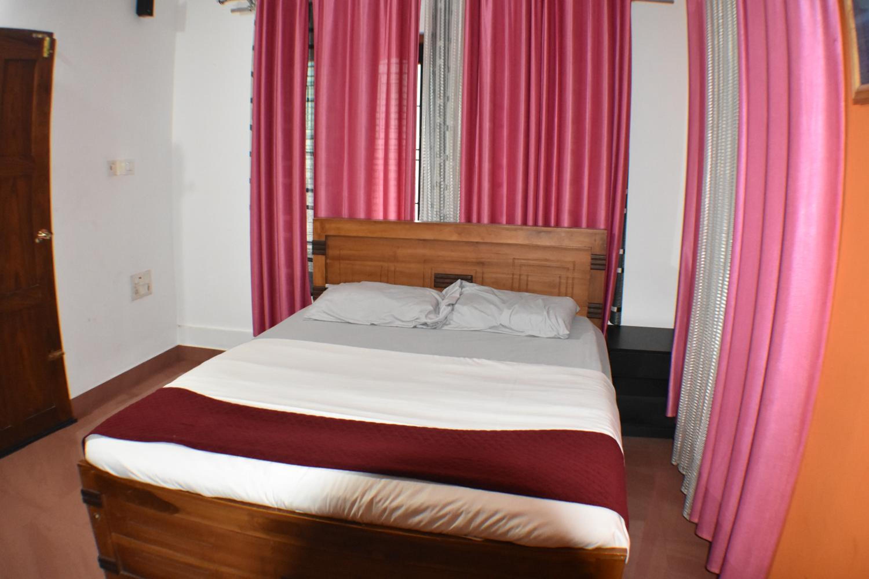 Double Room with Balcony photo 1