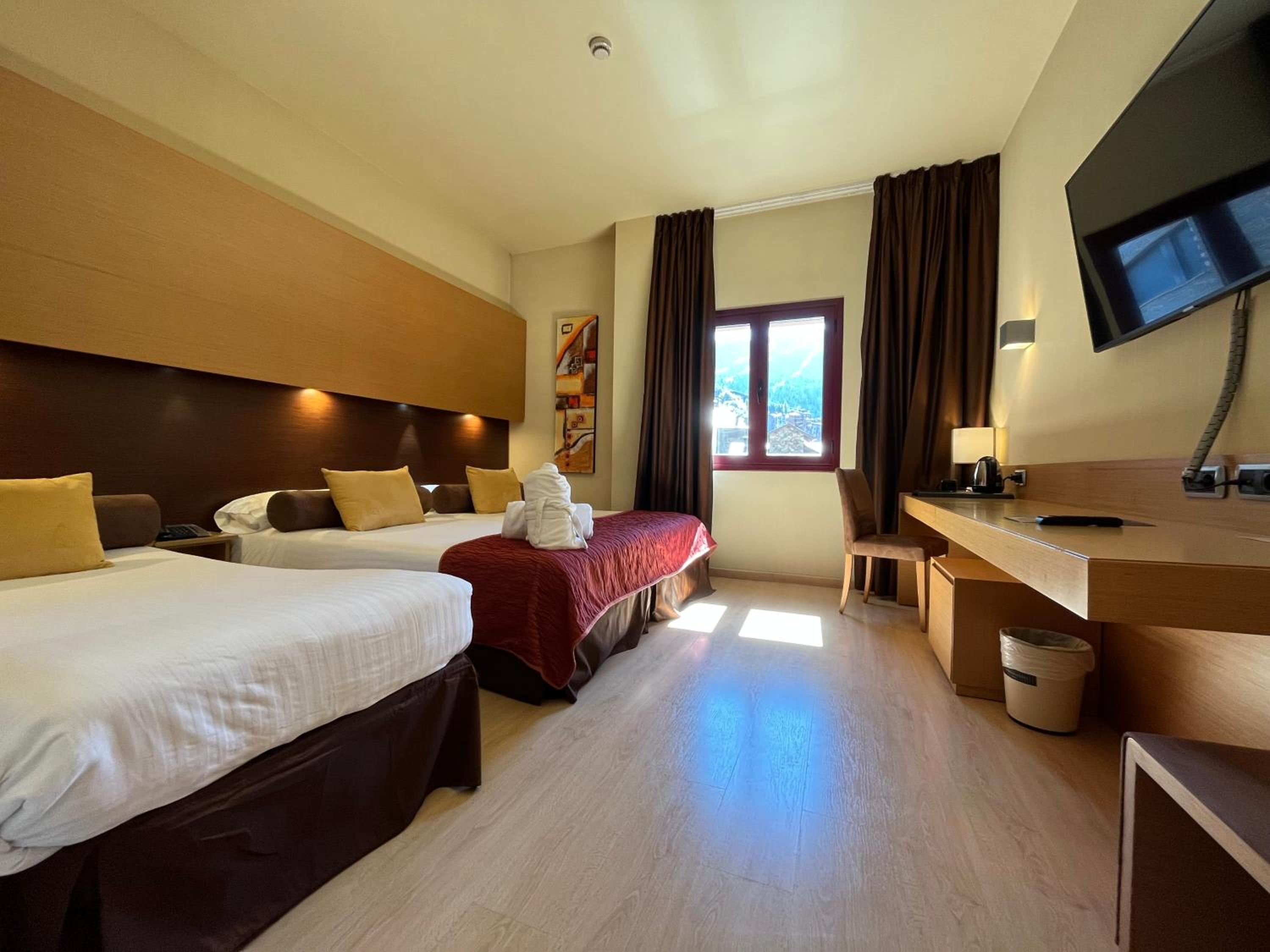 Premium Triple Room