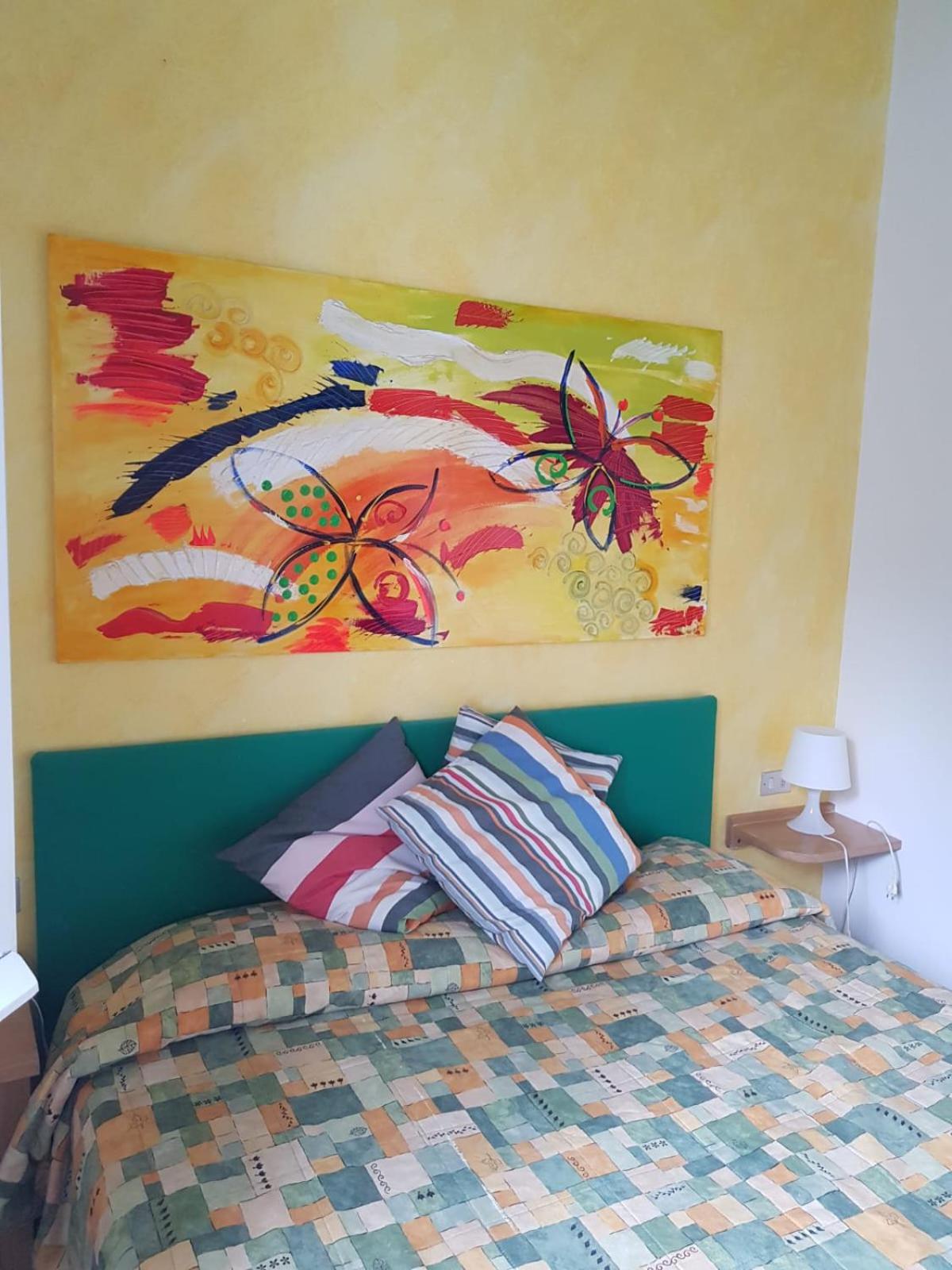 Two-Bedroom Apartment (4 Adults) - Photo 9