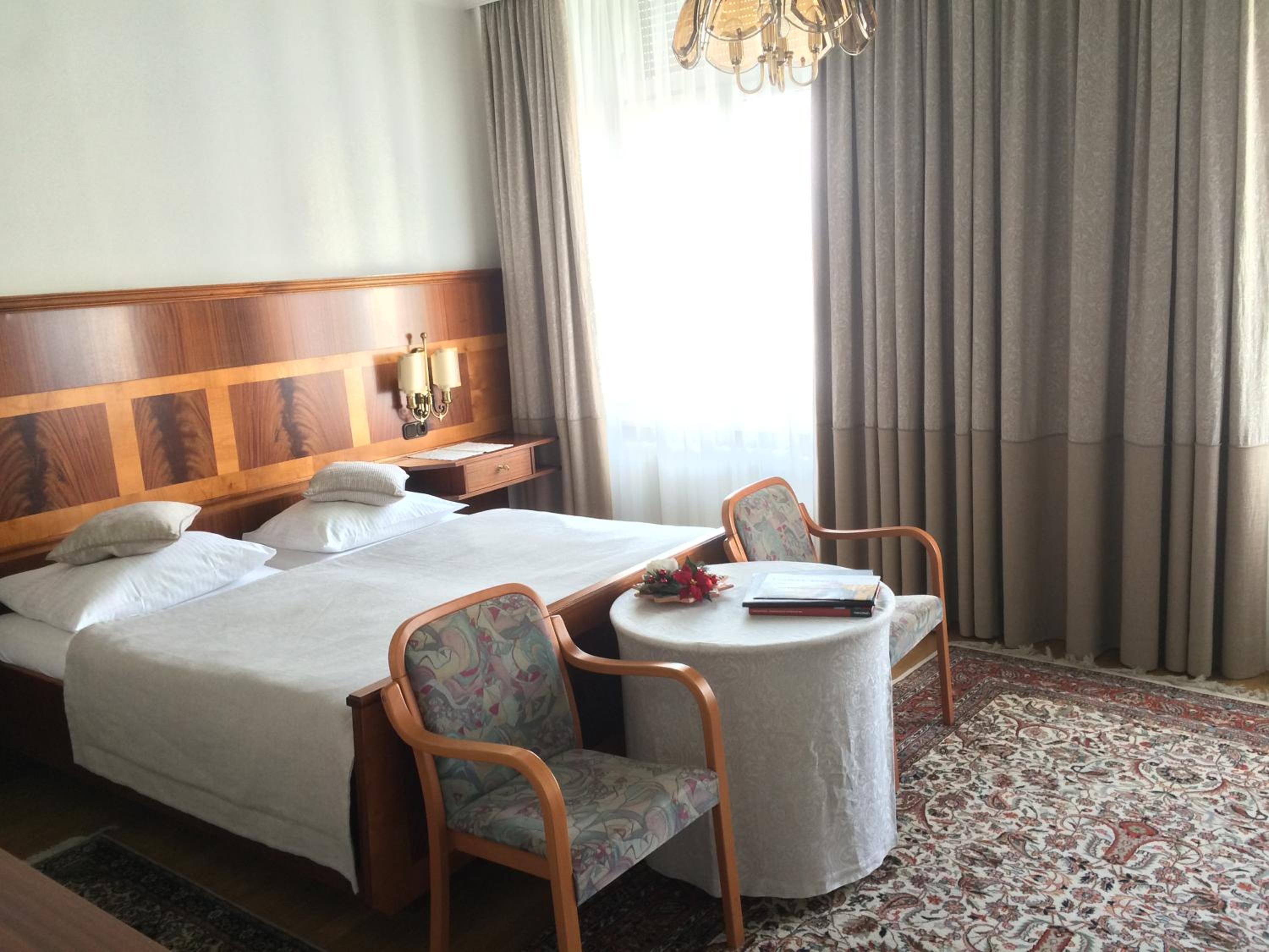 Classic Double Room photo 2